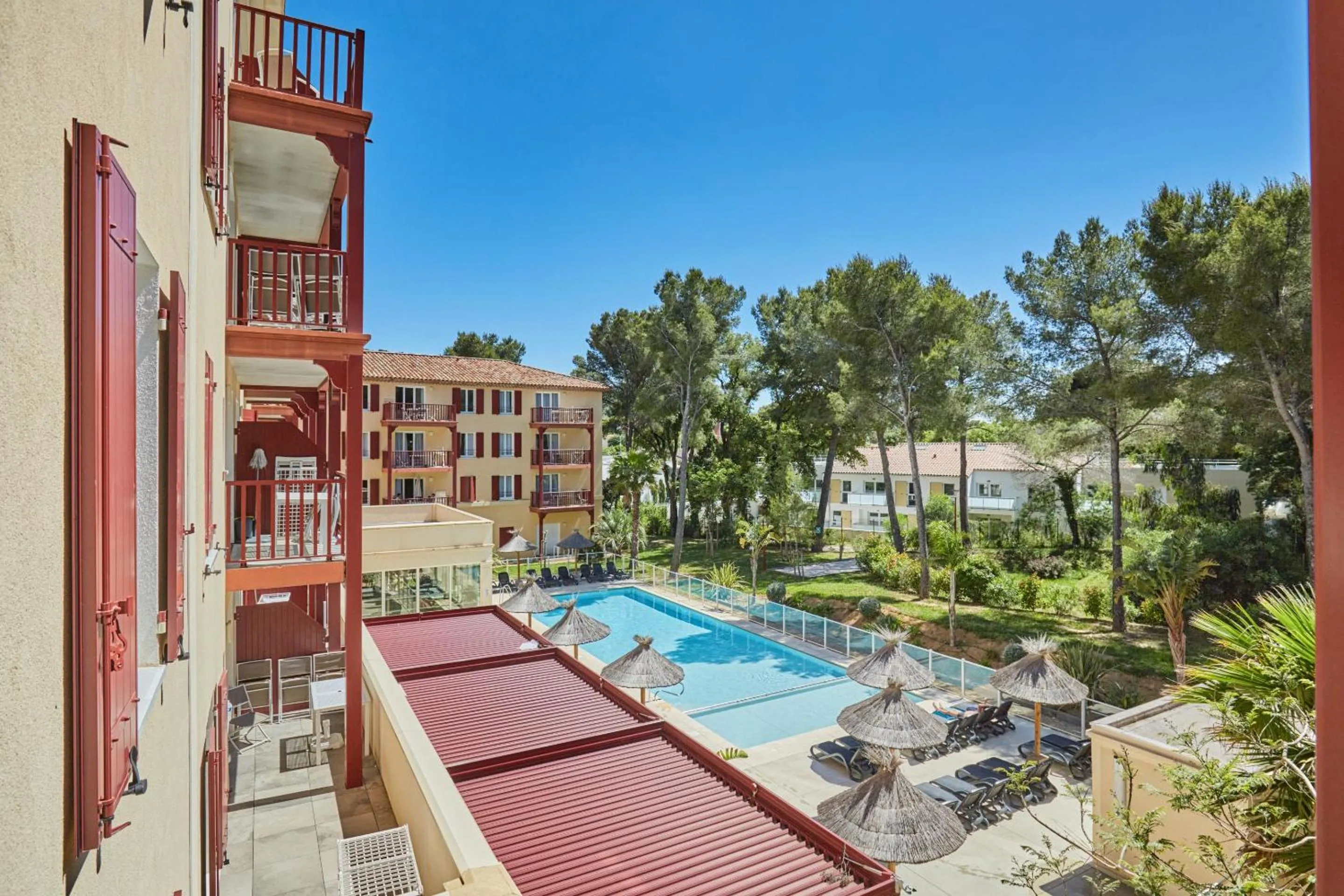 Swimming pool in Odalys Résidence et Spa Les Canissons