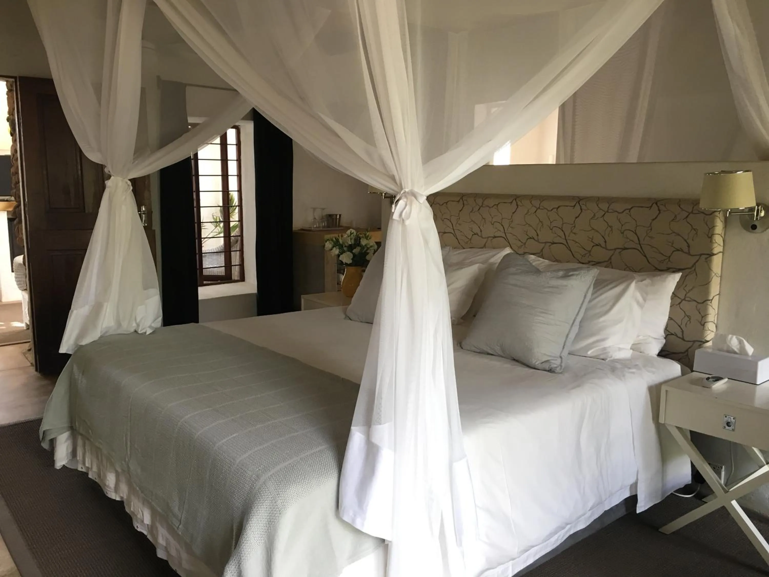 Decorative detail, Bed in Ashbourne Country Escape Hazyview