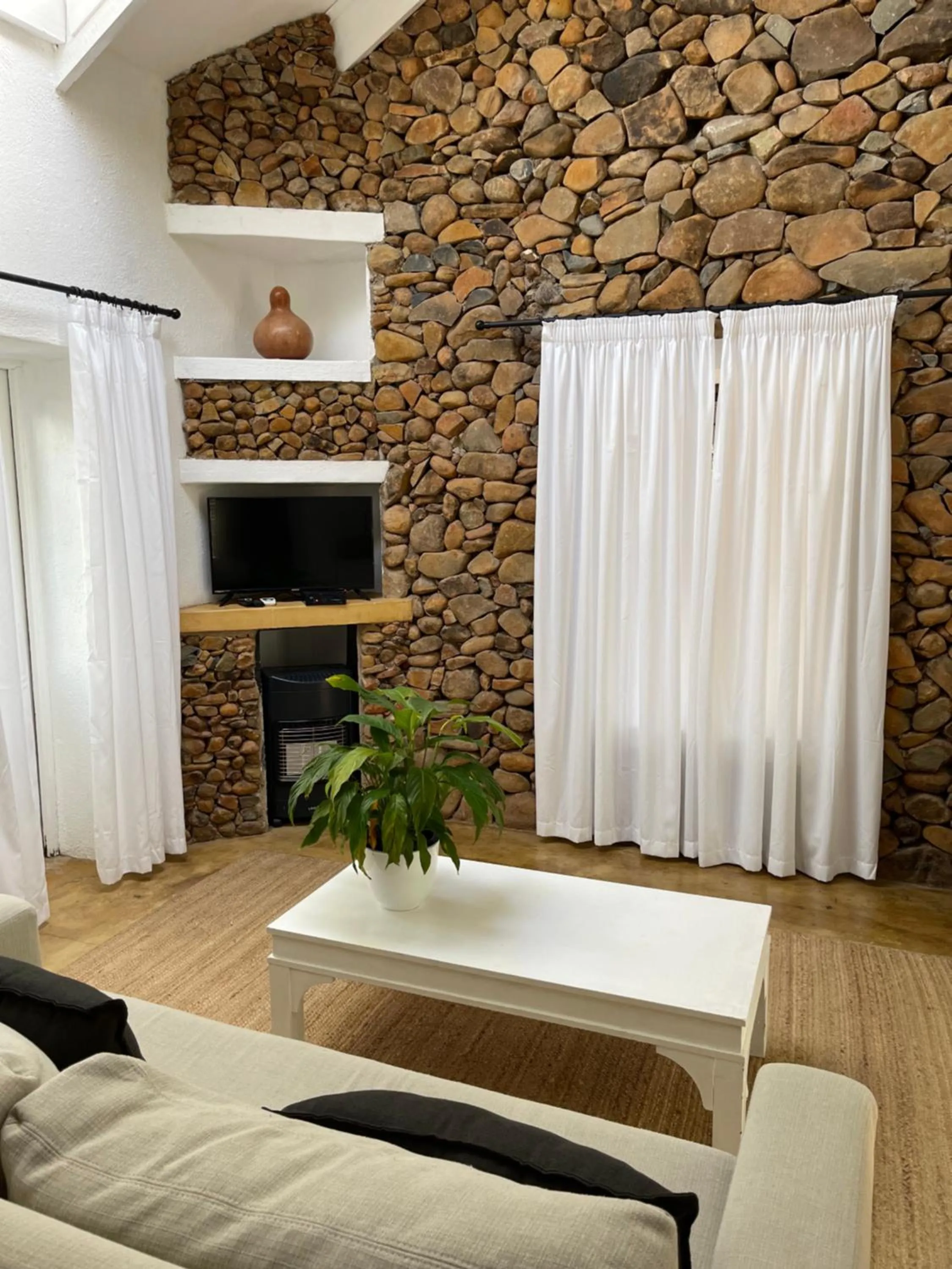 TV and multimedia in Ashbourne Country Escape Hazyview