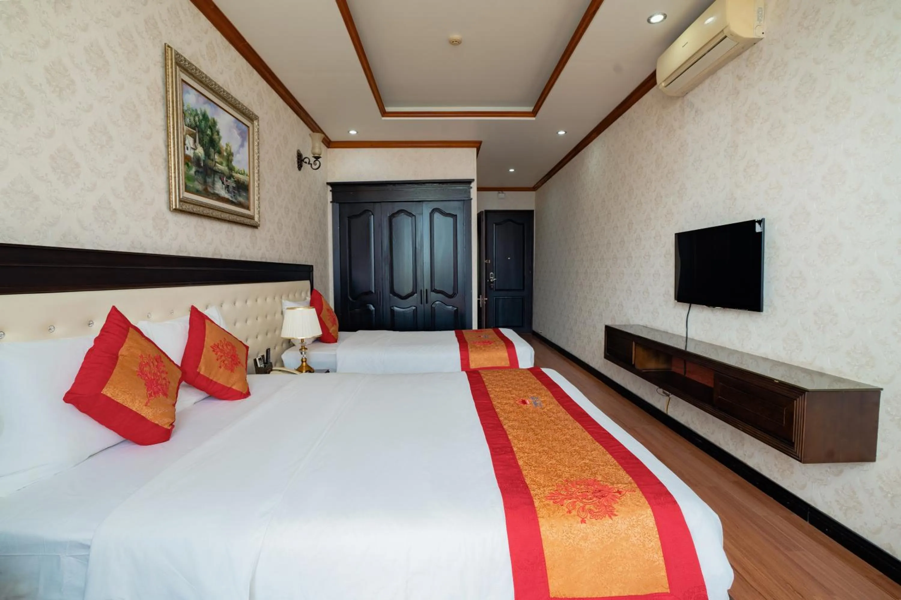 Bedroom, Bed in Phuong Anh Hotel 1 Hai Duong