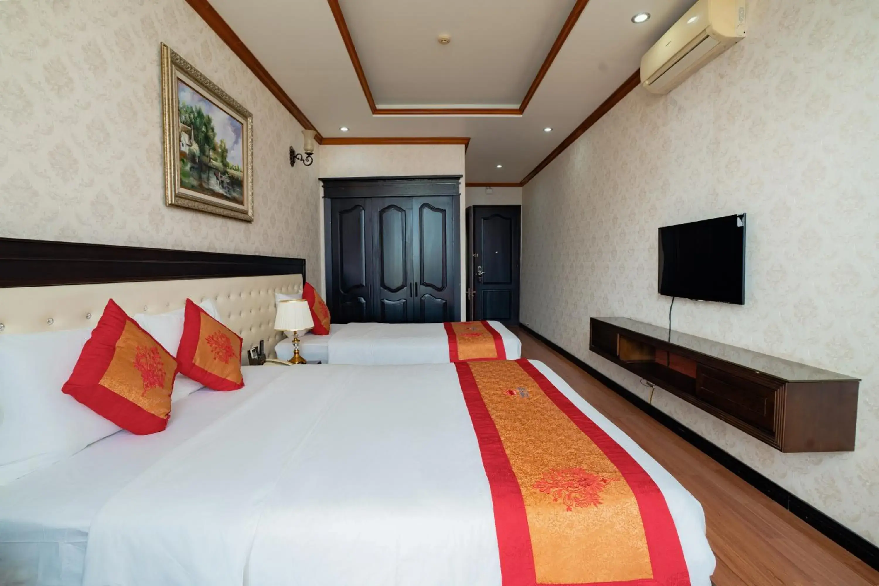 Bedroom, Bed in Phuong Anh Hotel 1 Hai Duong Bedroom, Bed in Phuong Anh Hotel 1 Hai Duong