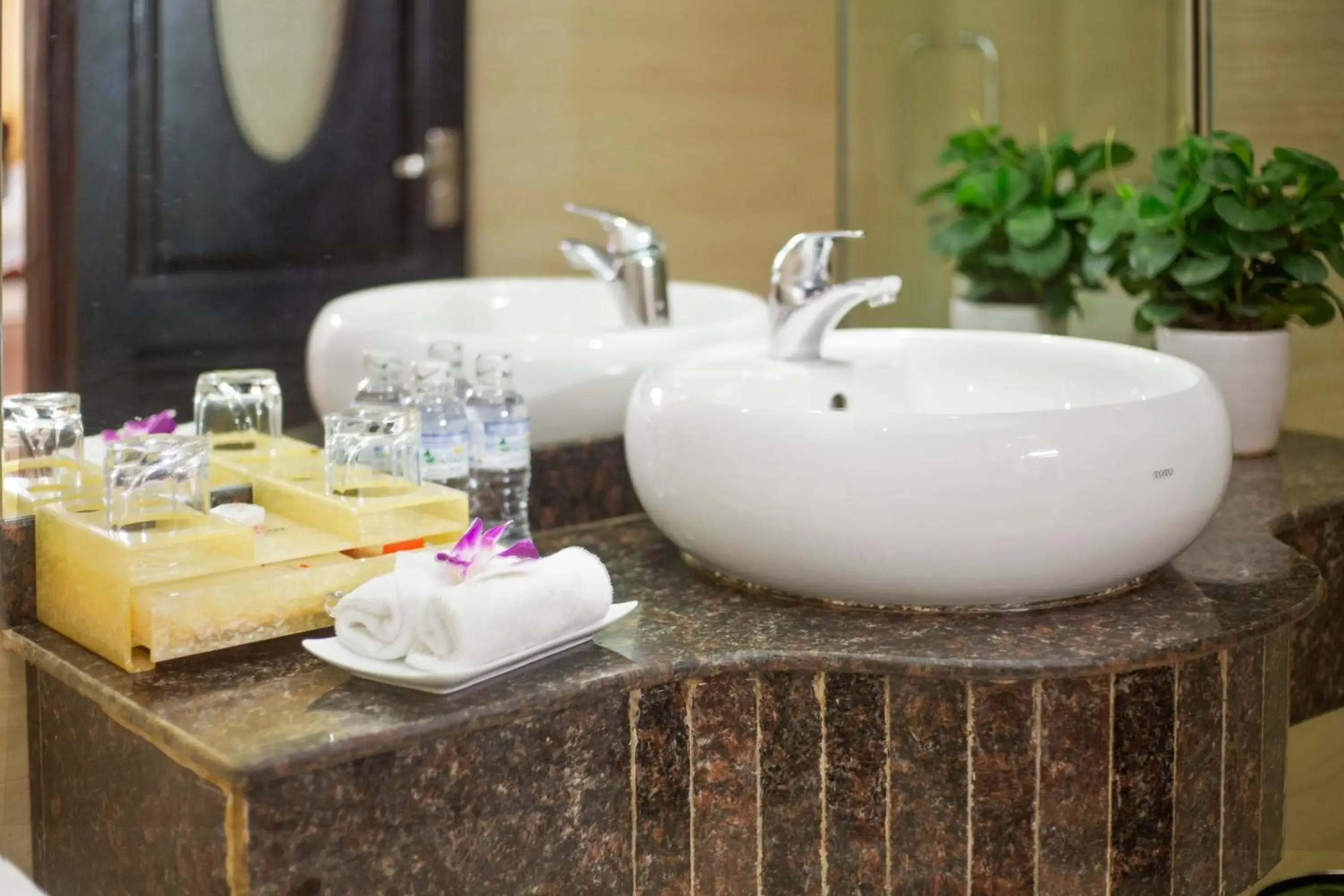 Bathroom in Phuong Anh Hotel 1 Hai Duong Bathroom in Phuong Anh Hotel 1 Hai Duong