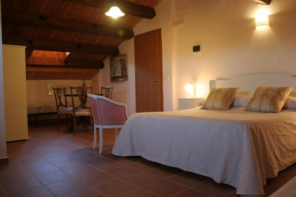 Bed in Casale Torre San Magno