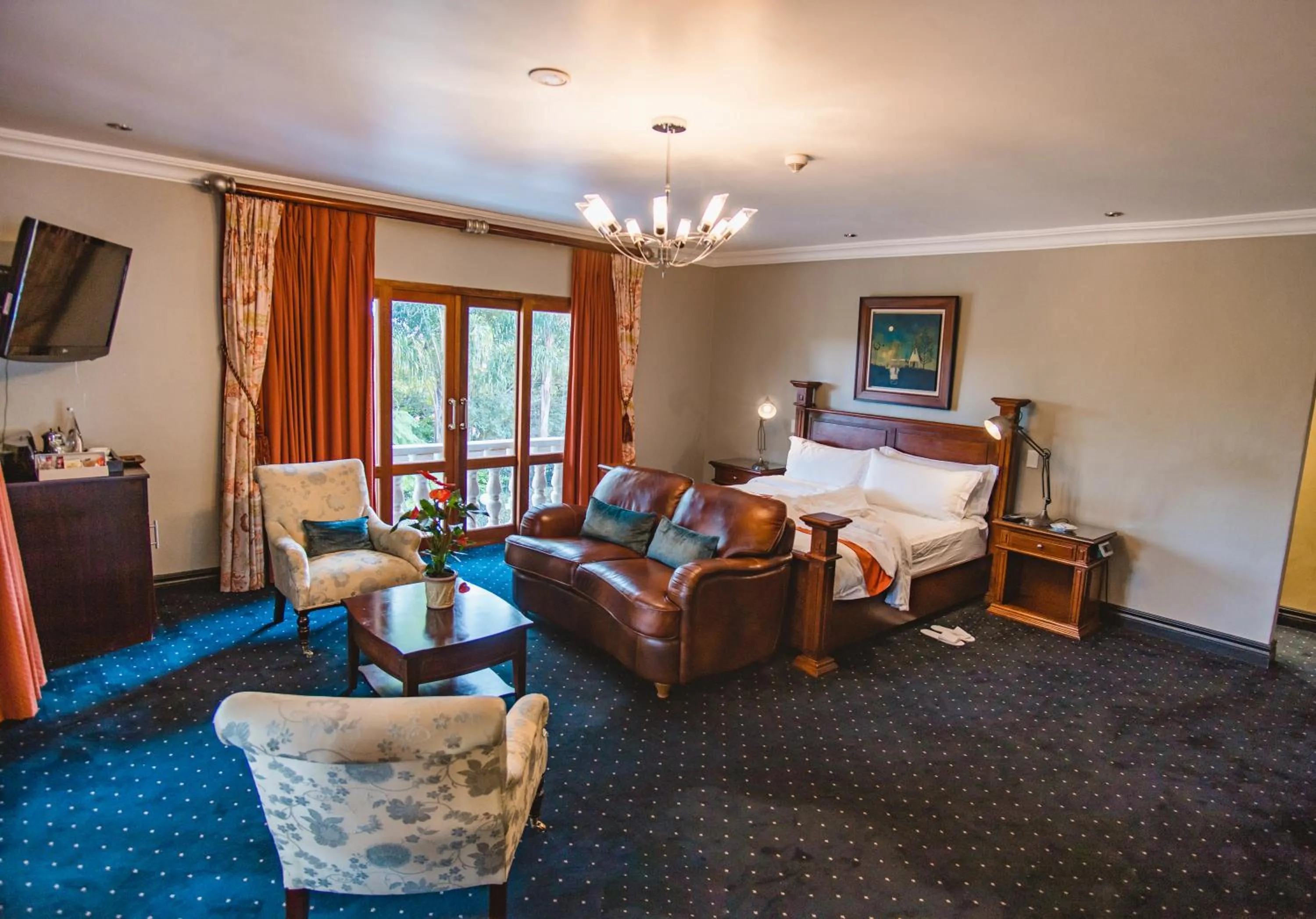 TV and multimedia, Bed in Village Ridge Stays