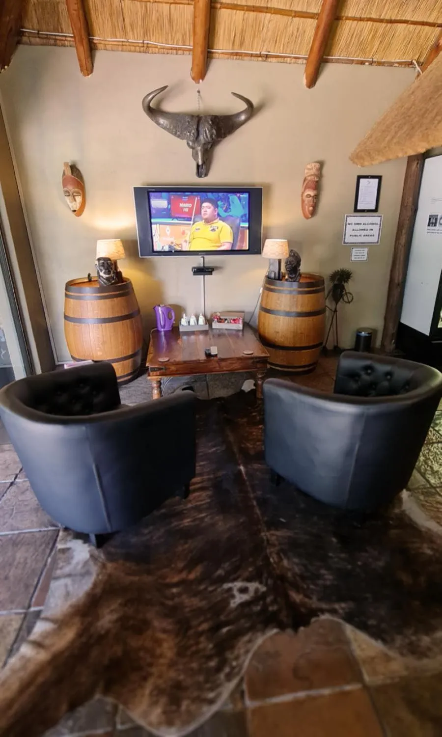 Lounge or bar in Klein Bosveld Guest House