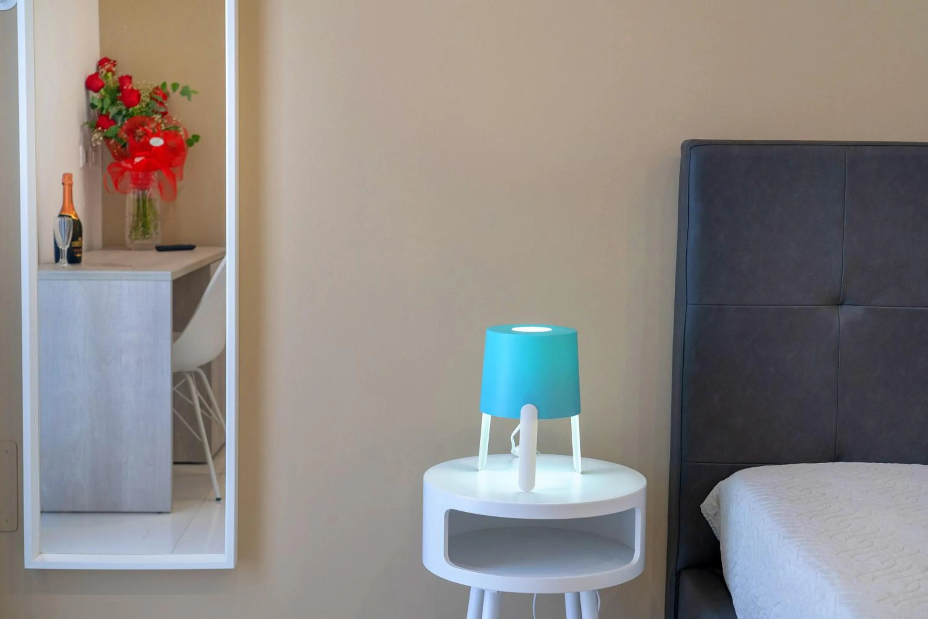 Living room, Bed in Le Murge Del Salento Hotel b&b Depandance