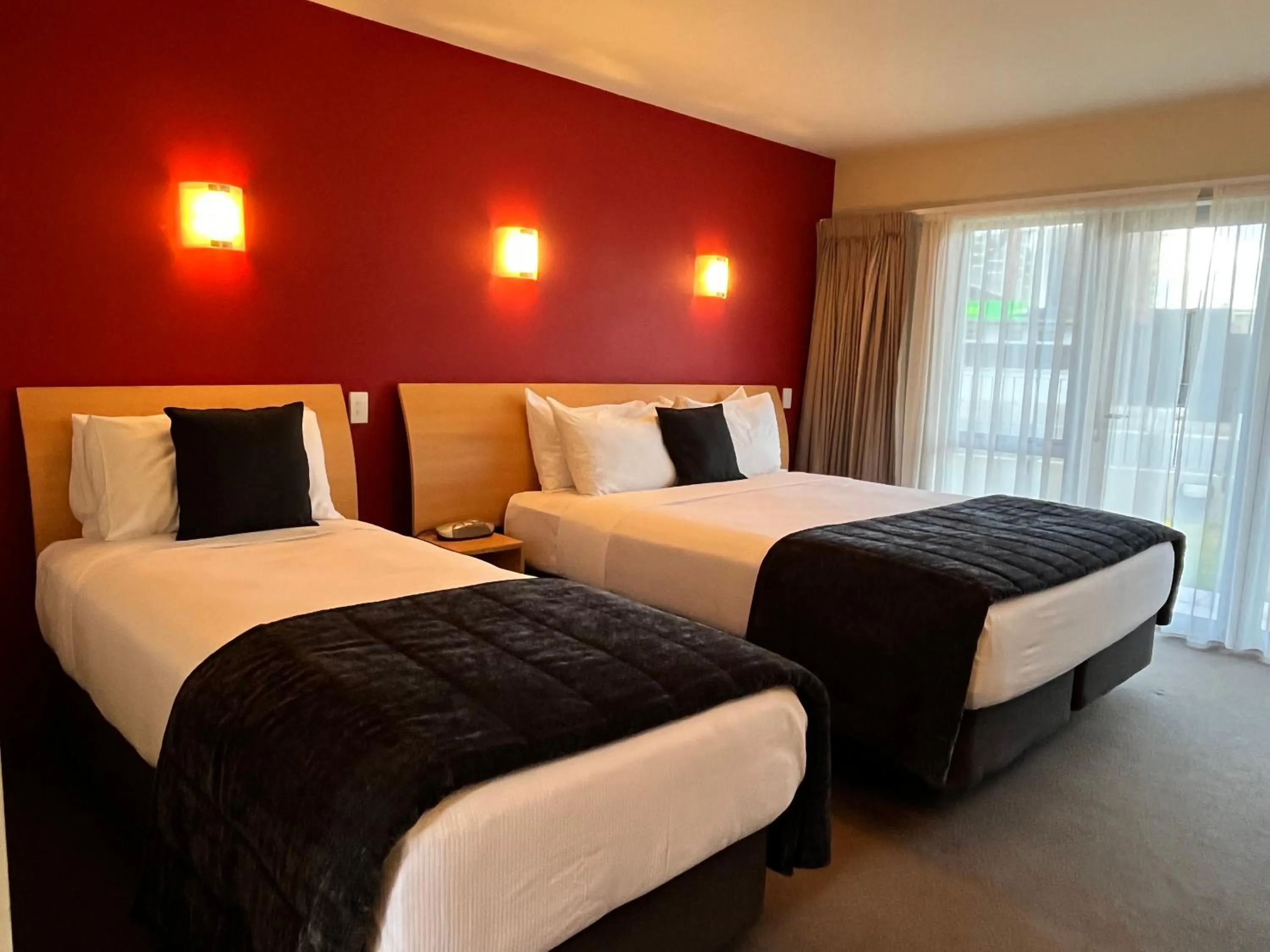 Bedroom, Bed in Park View Motor Lodge