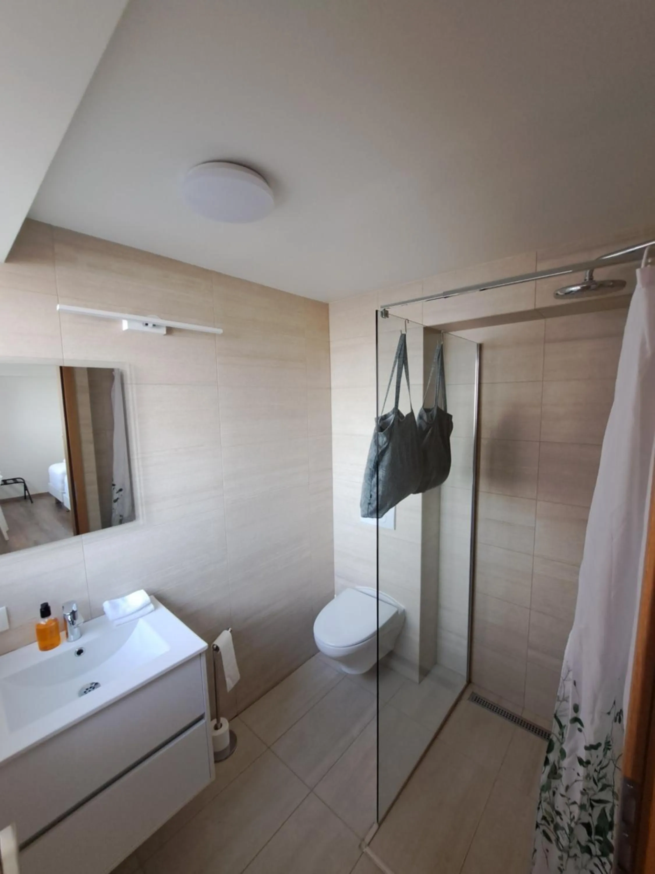 Bathroom in The Old Post Office Guesthouse