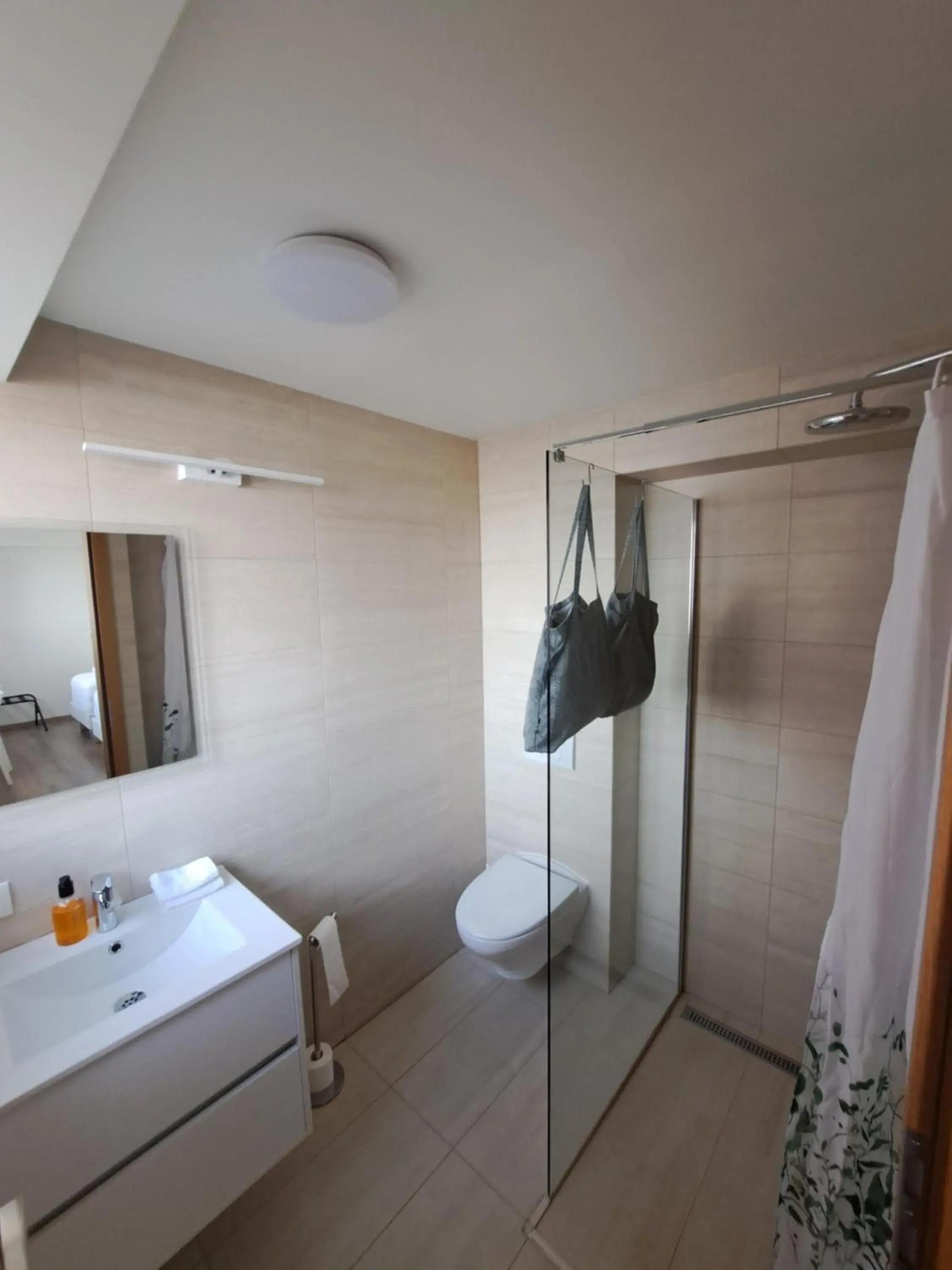 Double or Twin Room with Bathroom in The Old Post Office Guesthouse Double or Twin Room with Bathroom in The Old Post Office Guesthouse