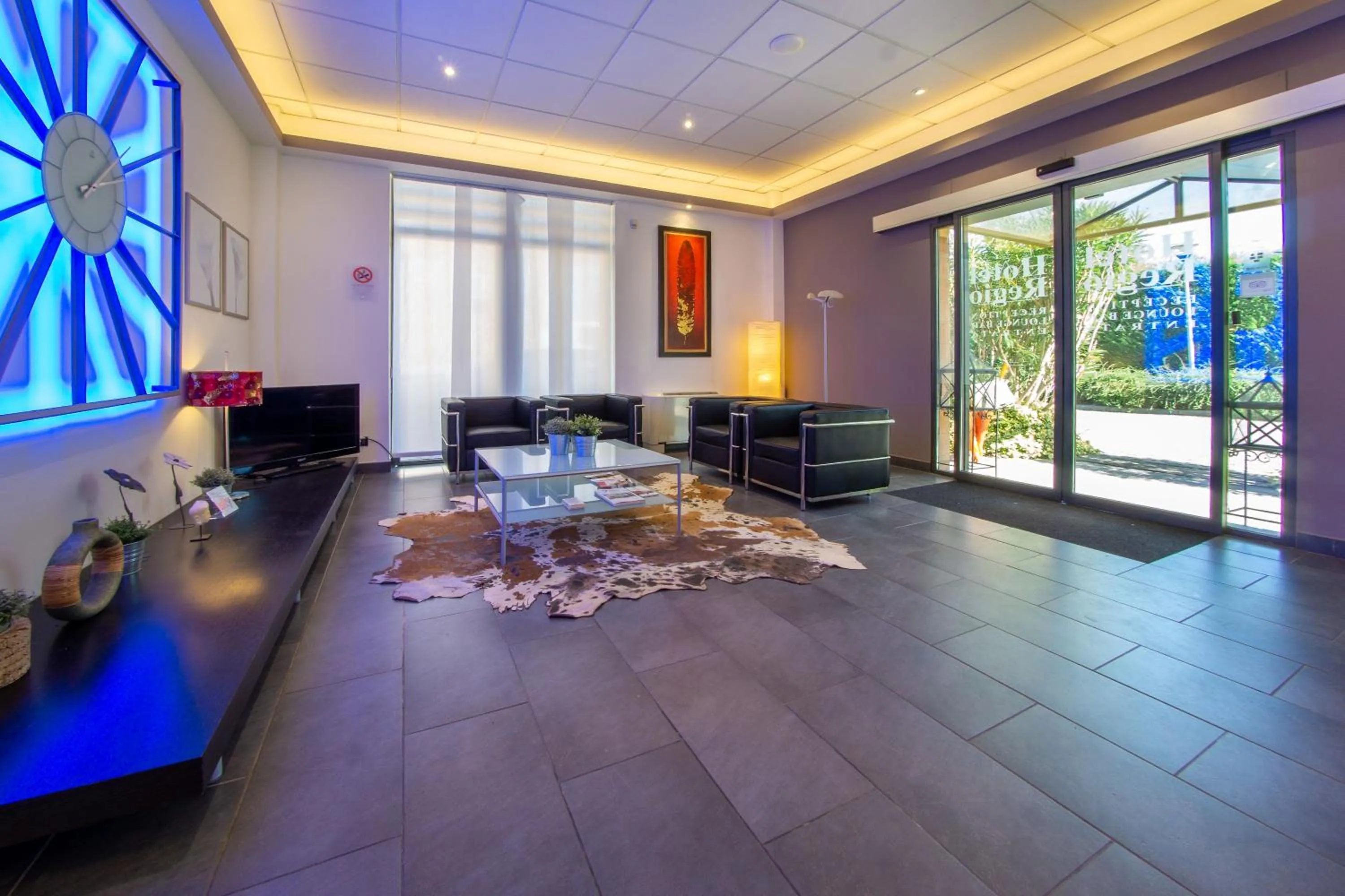 Lobby or reception in Hotel Regio