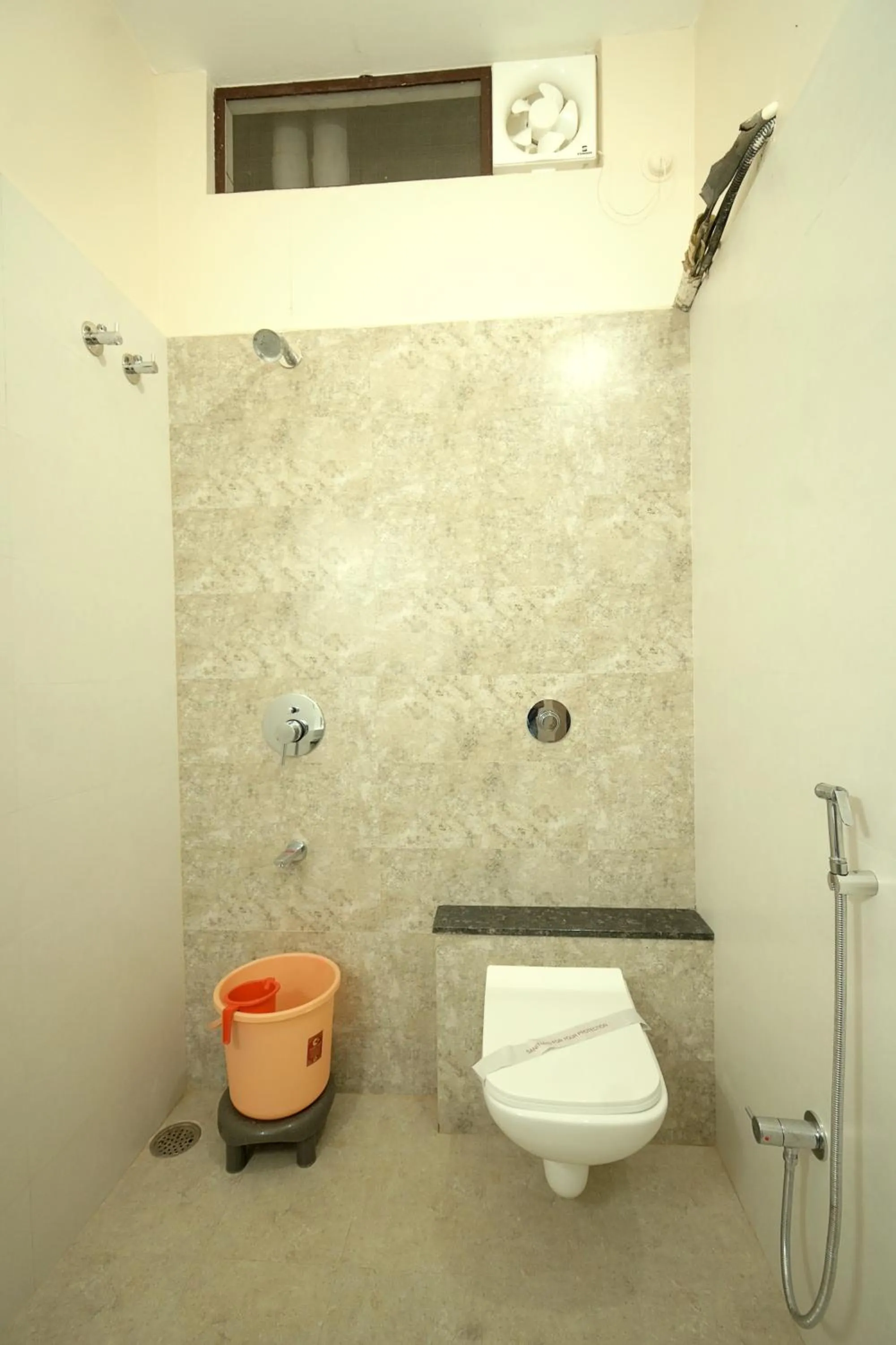 Shower, Bathroom in Hotel Sanjay Villas