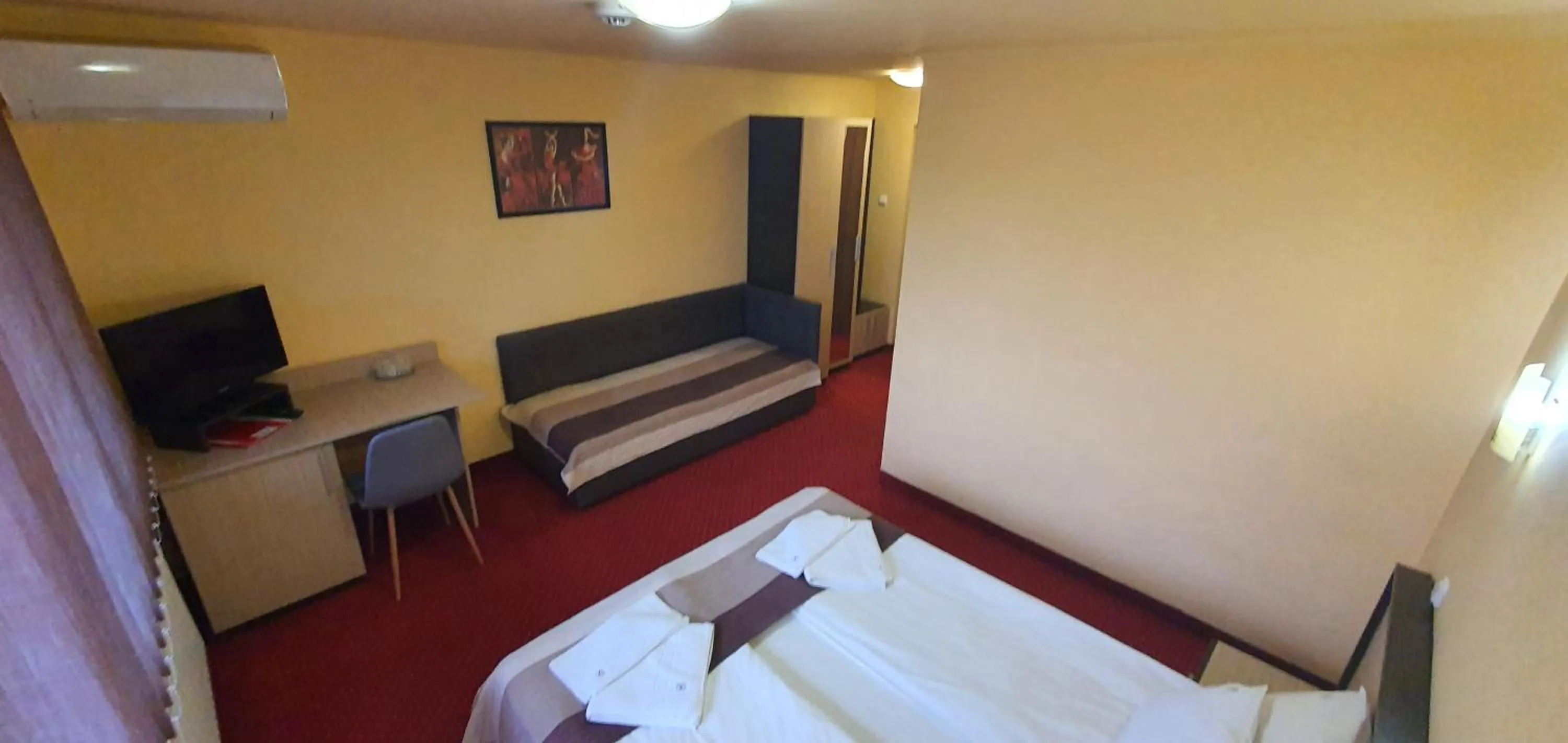 Other, Bed in Vila Carlos