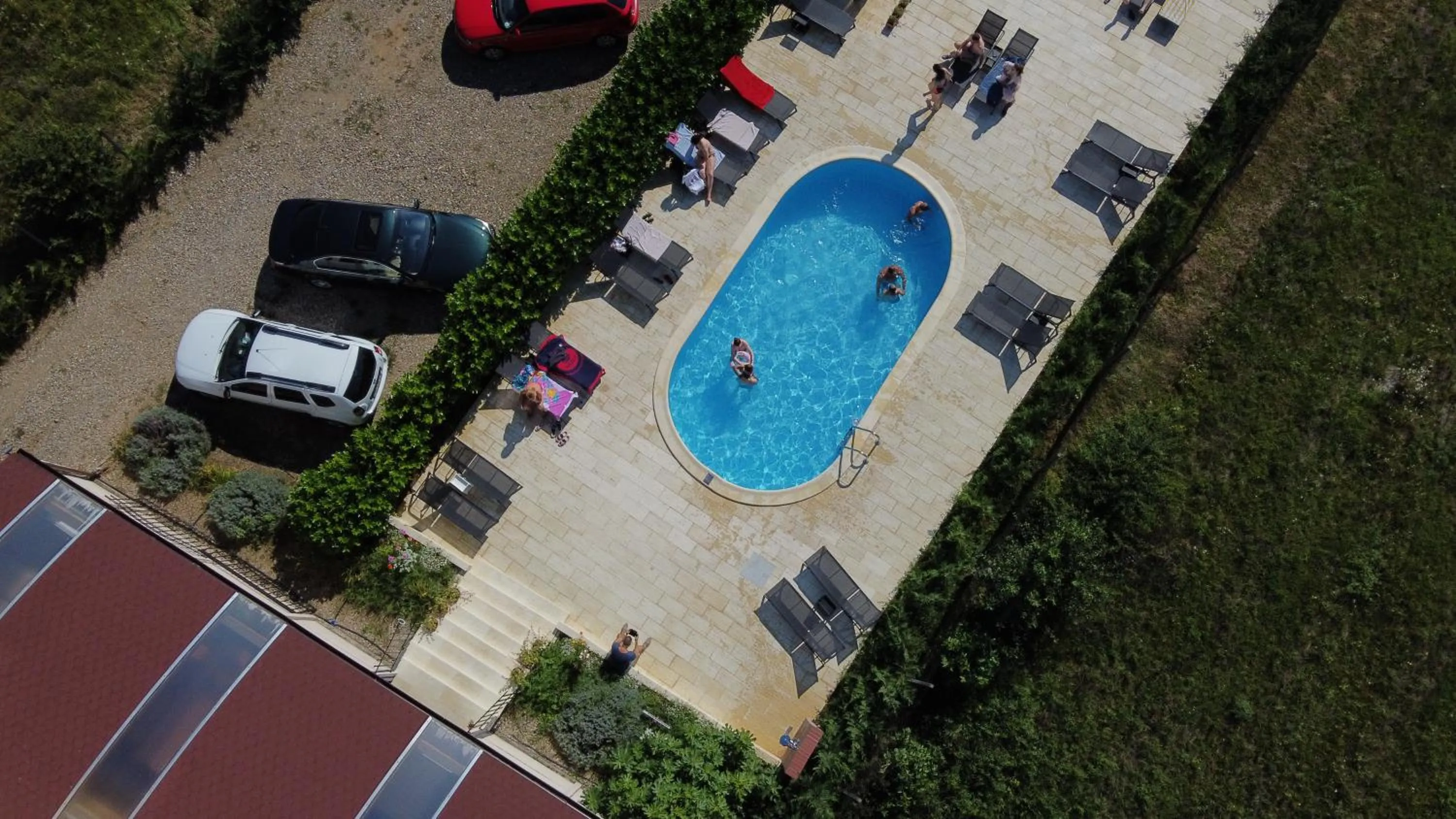 Swimming pool in Vila Carlos