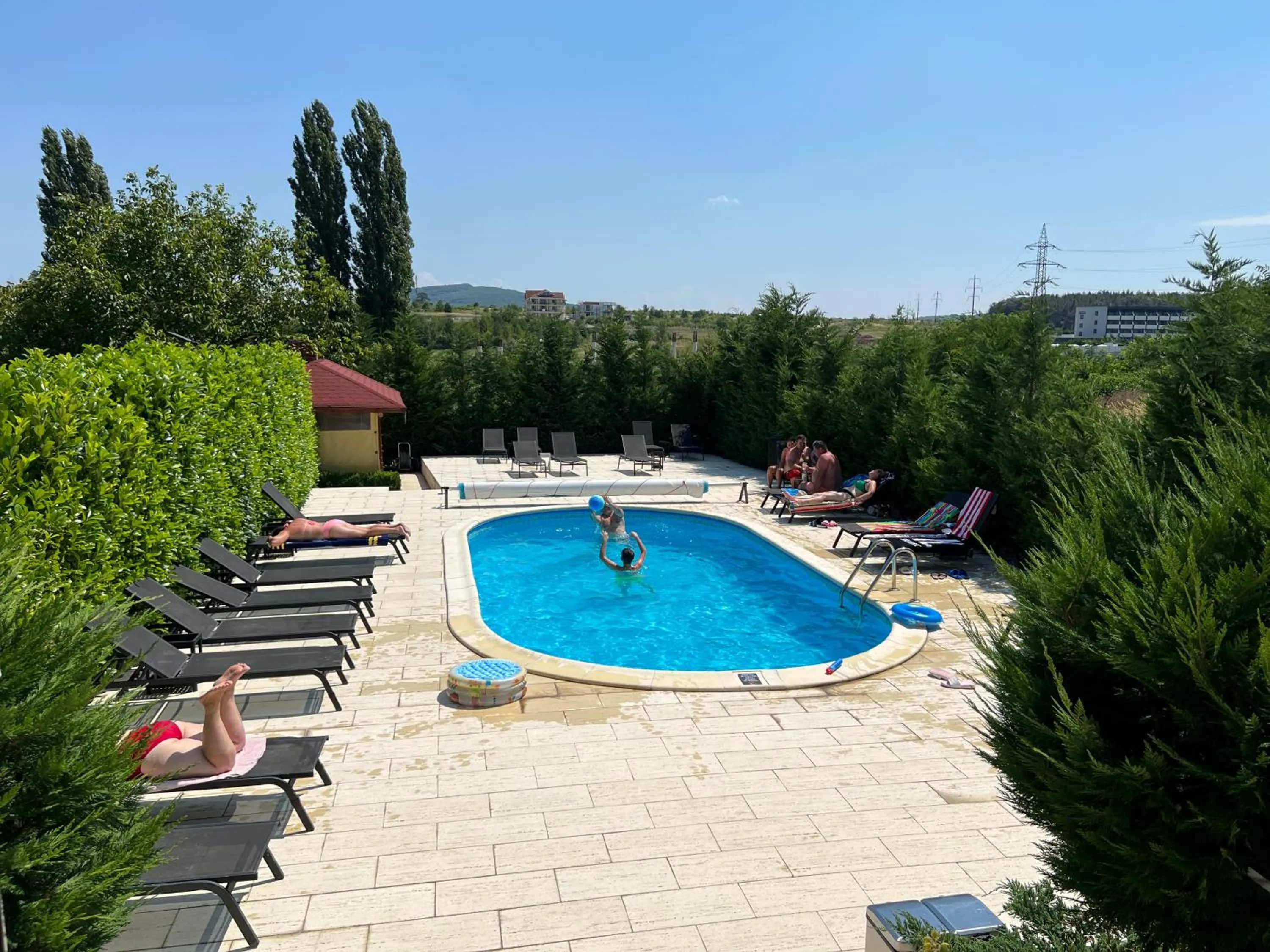 Swimming pool in Vila Carlos