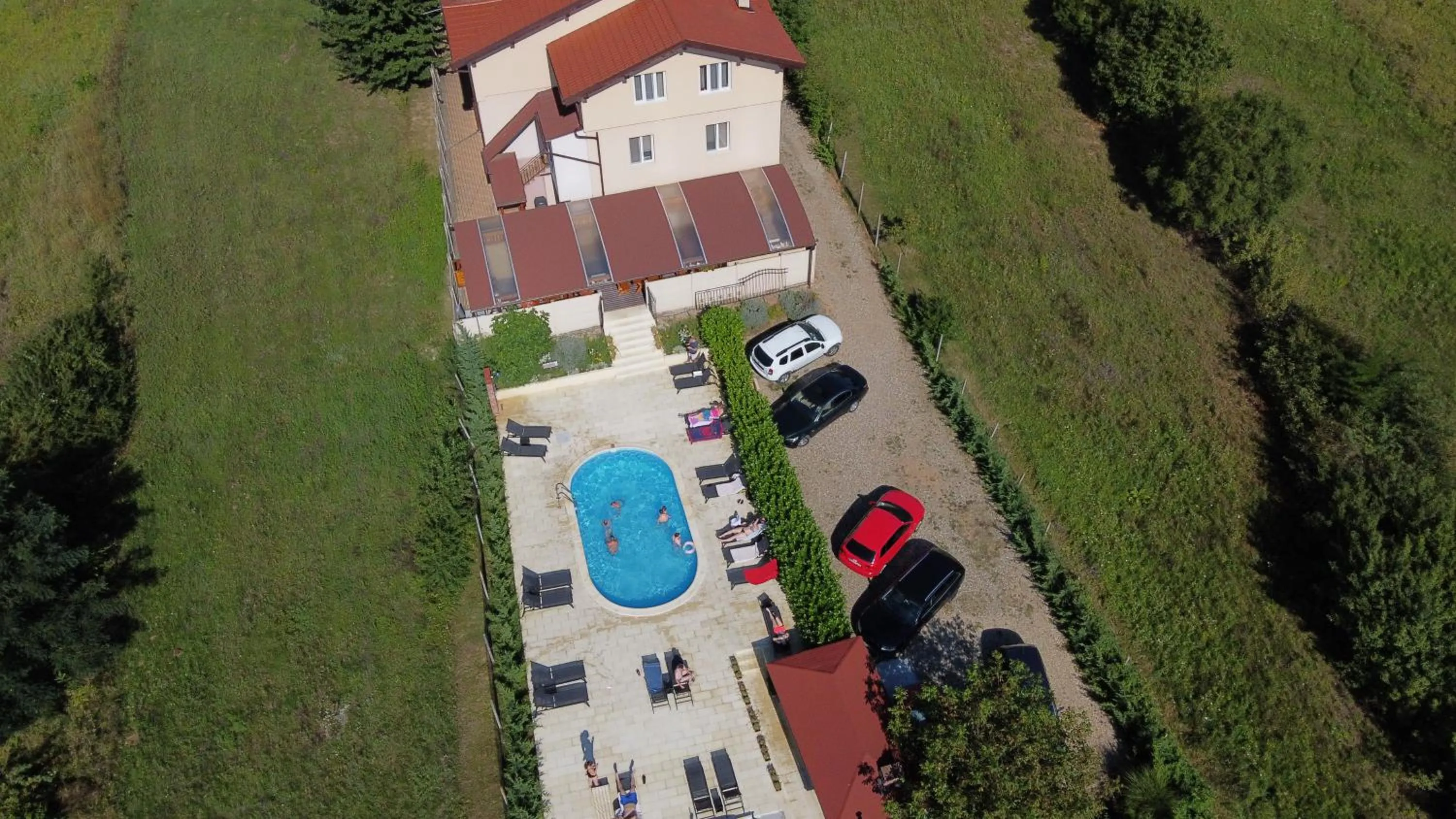 Swimming pool in Vila Carlos