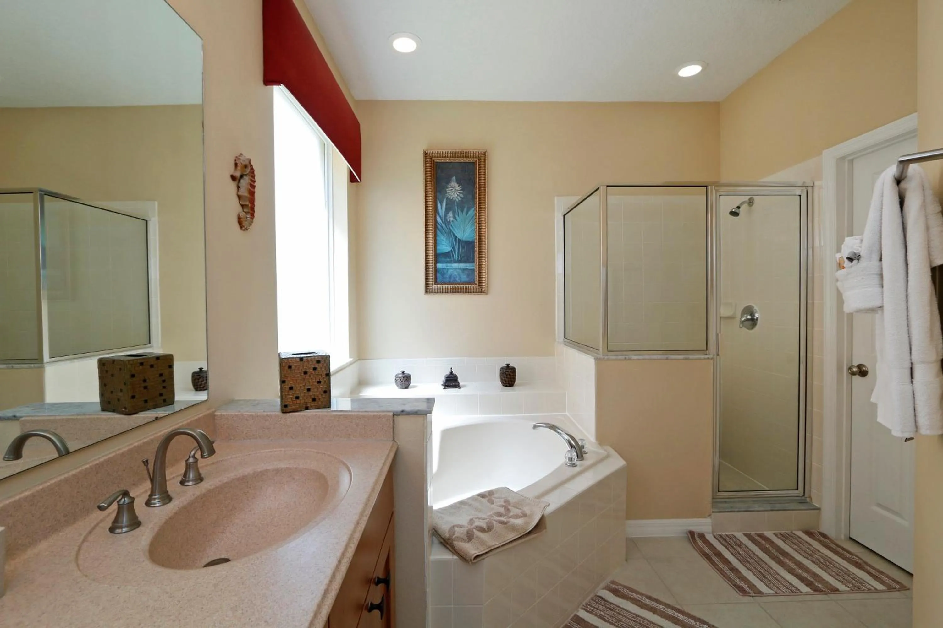Shower in Seasons Villa 6 bedrooms, 4 masters and water view