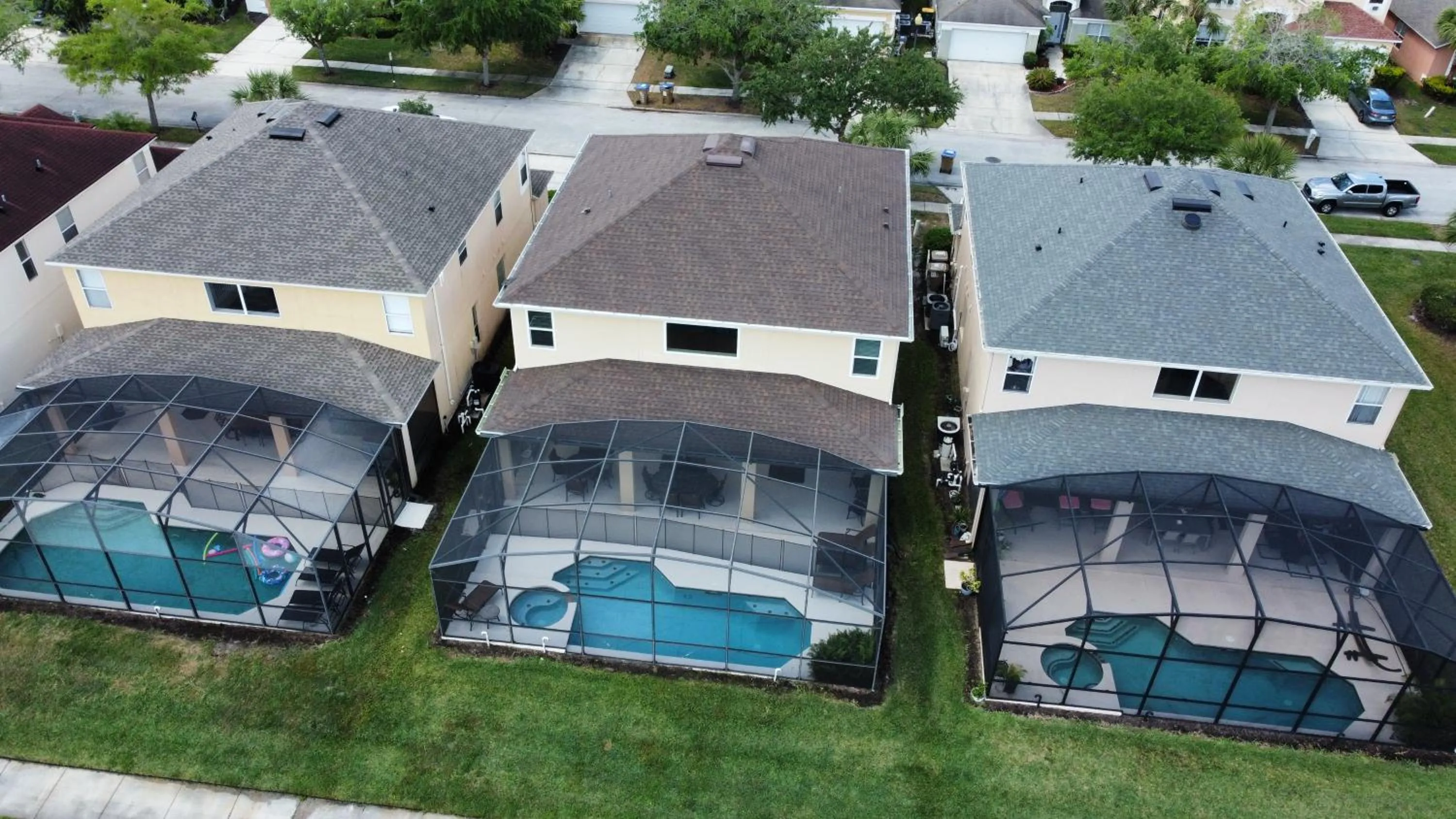 Property building in Seasons Villa 6 bedrooms, 4 masters and water view