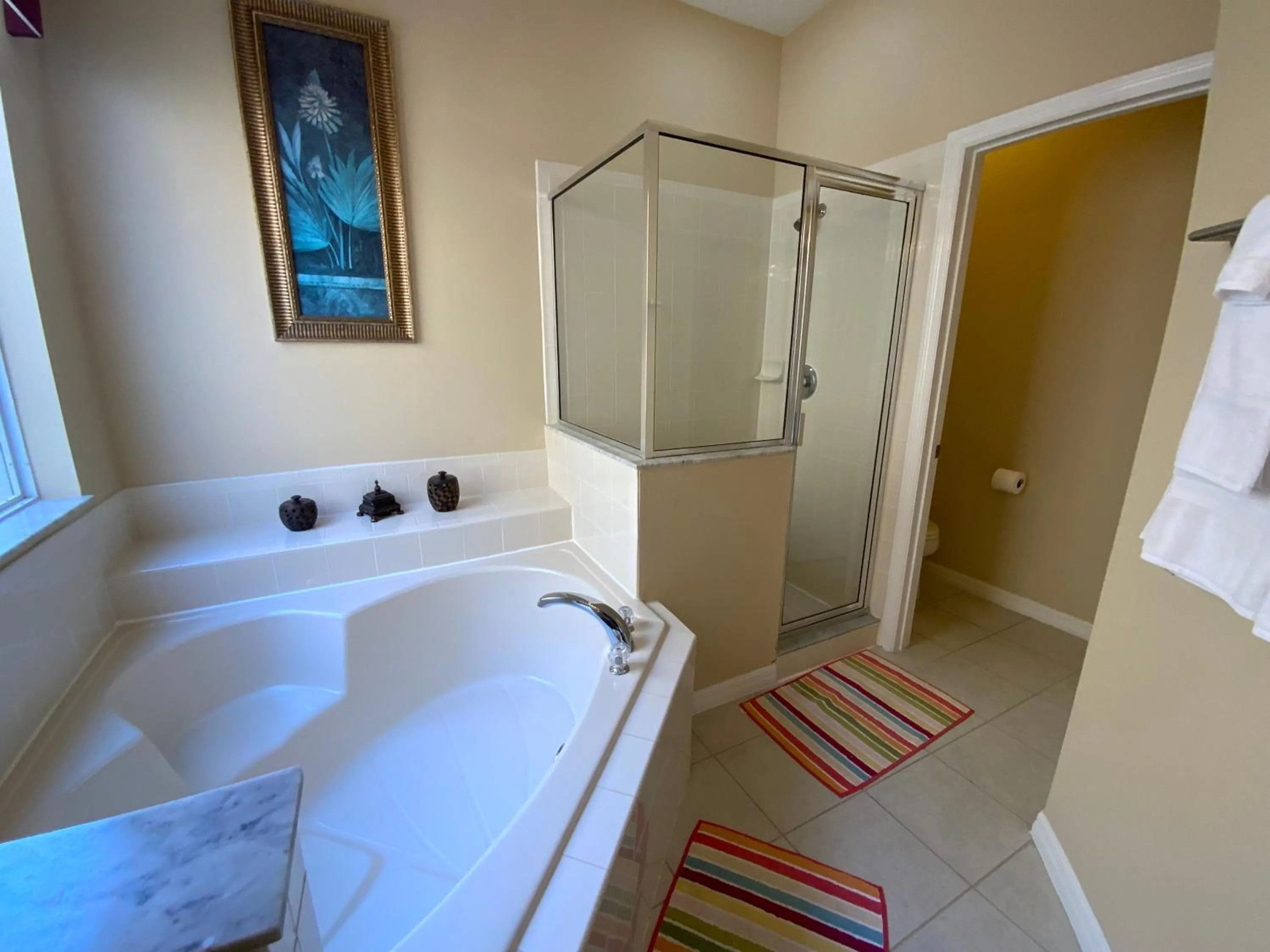 Shower in Seasons Villa 6 bedrooms, 4 masters and water view