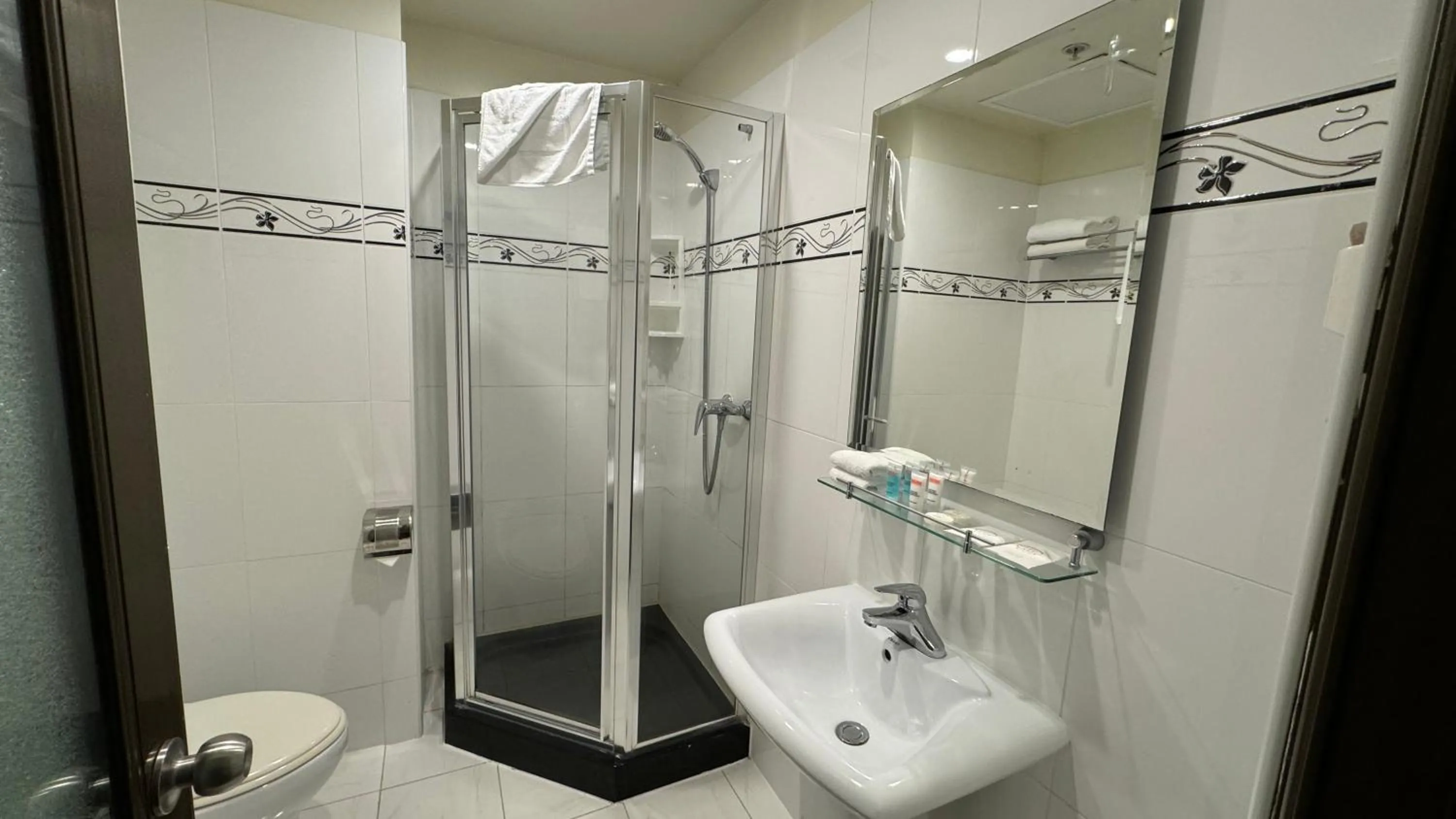 Bathroom in Trinity Hotel