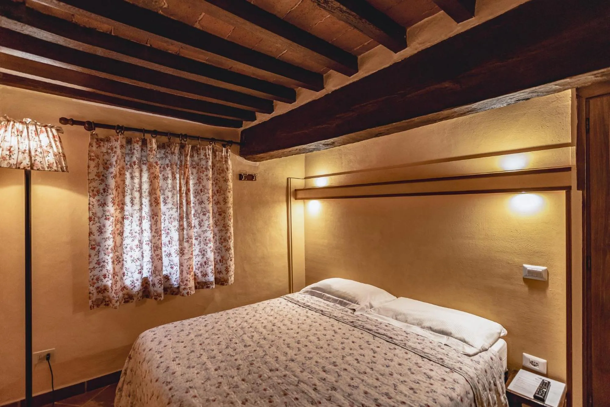 Bed in Meublè Evoè