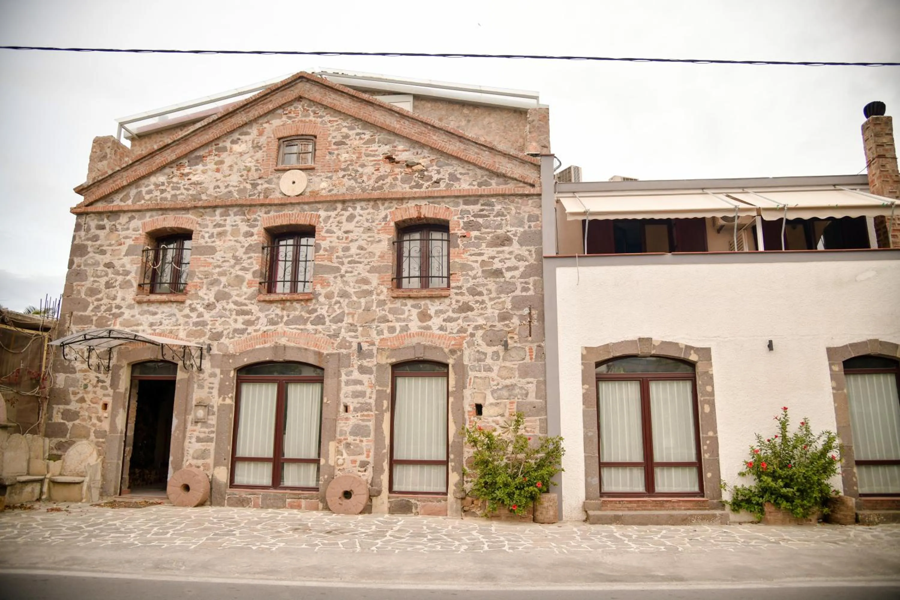 Facade/entrance in Blue Star 2