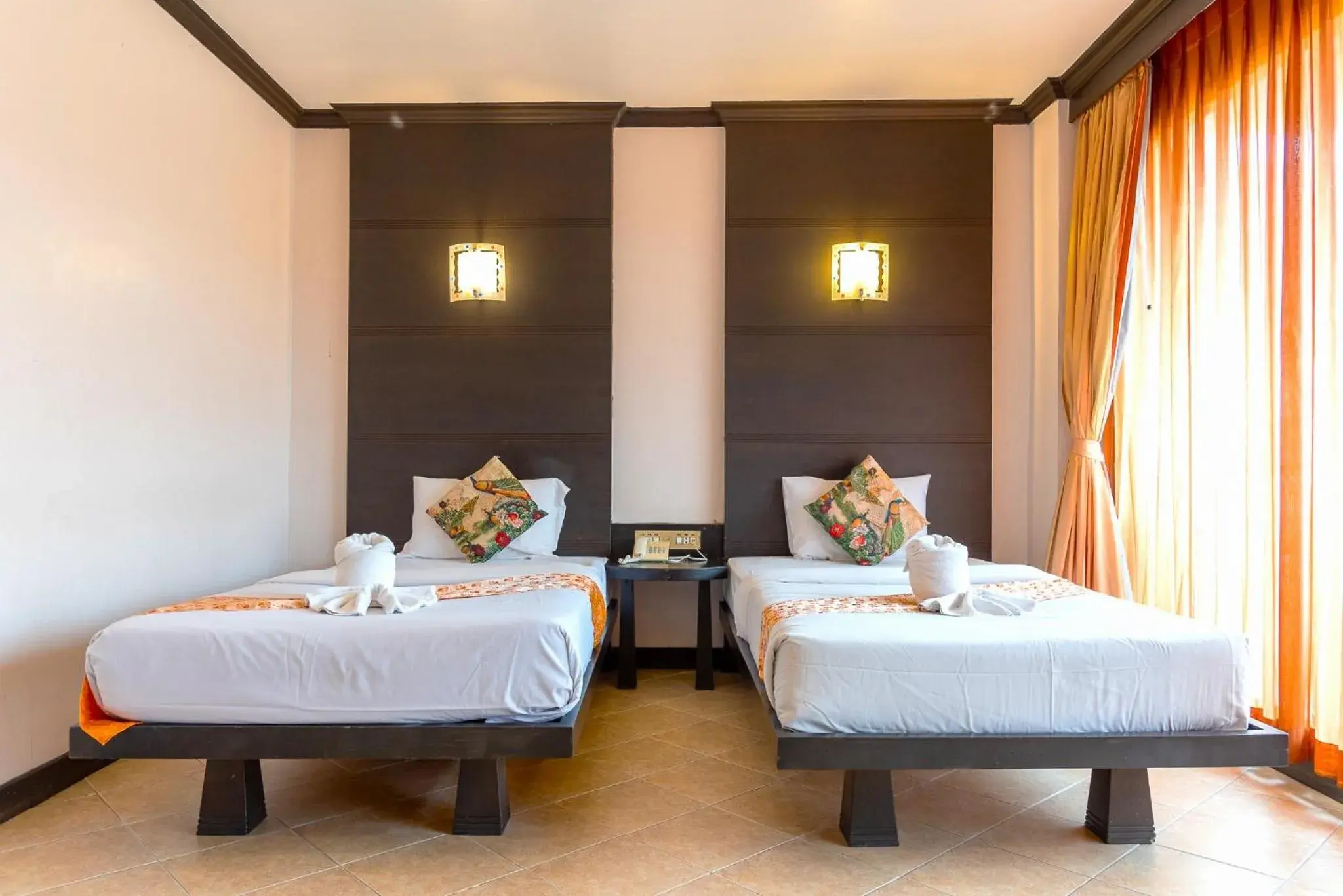 Superior Twin Room in Hua Hin Loft Superior Twin Room in Hua Hin Loft