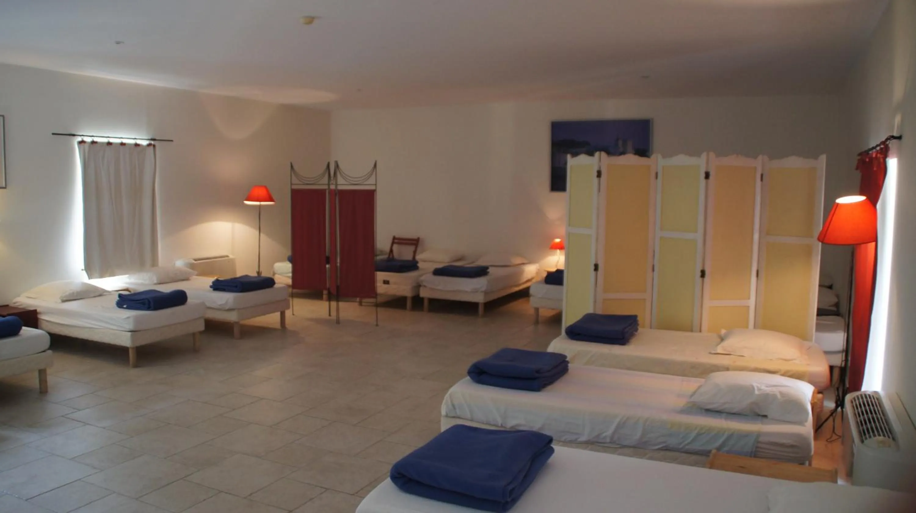 Photo of the whole room, Bed in Domaine de Lamartine