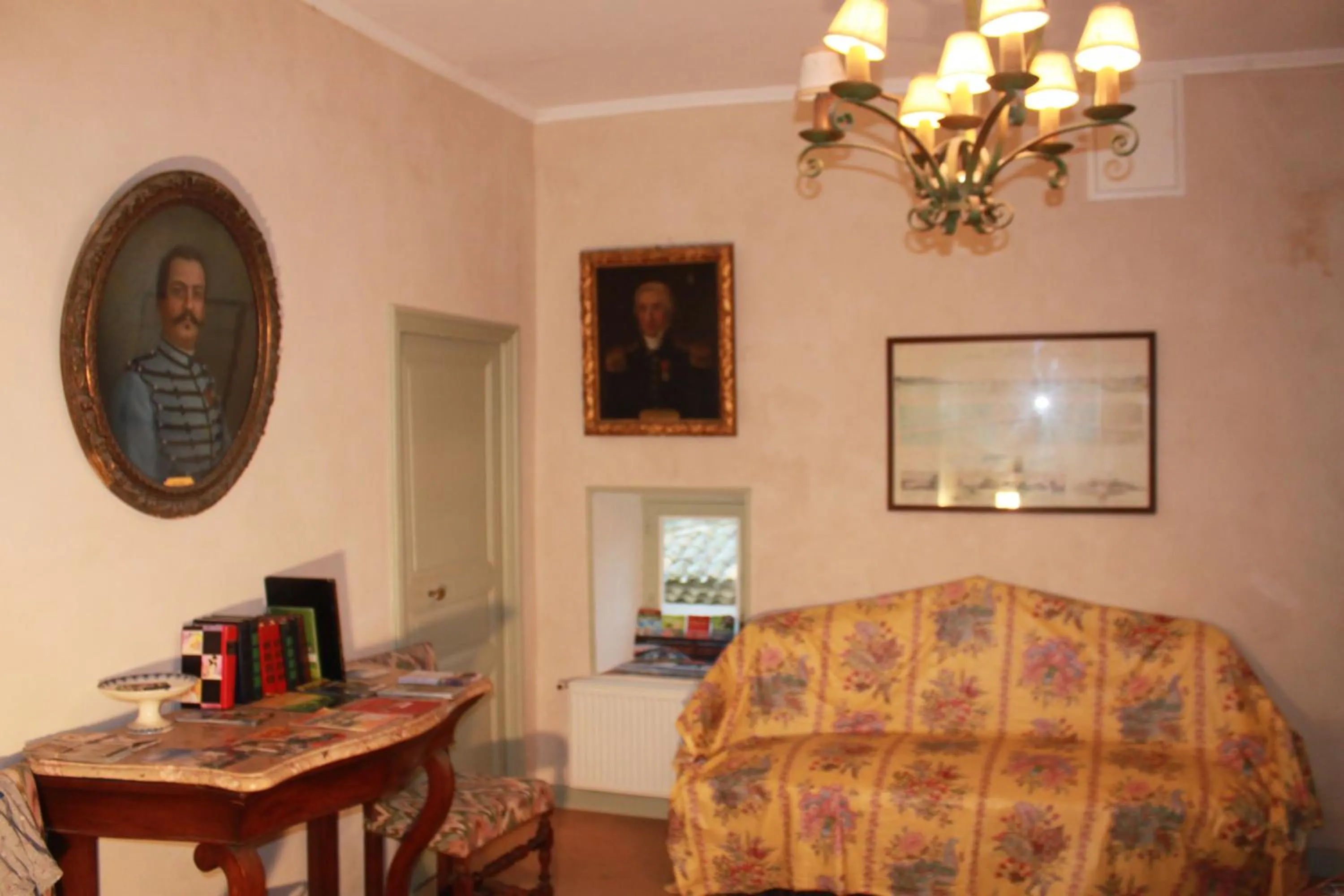 Living room in Domaine de Lamartine
