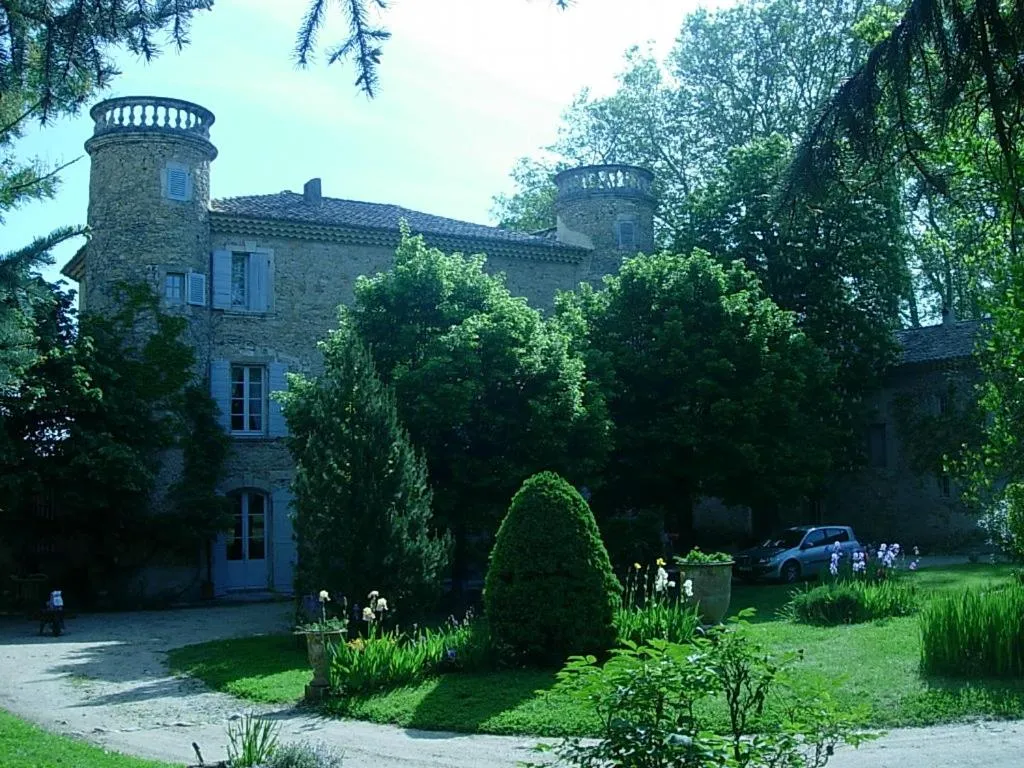 Facade/entrance in Domaine de Lamartine