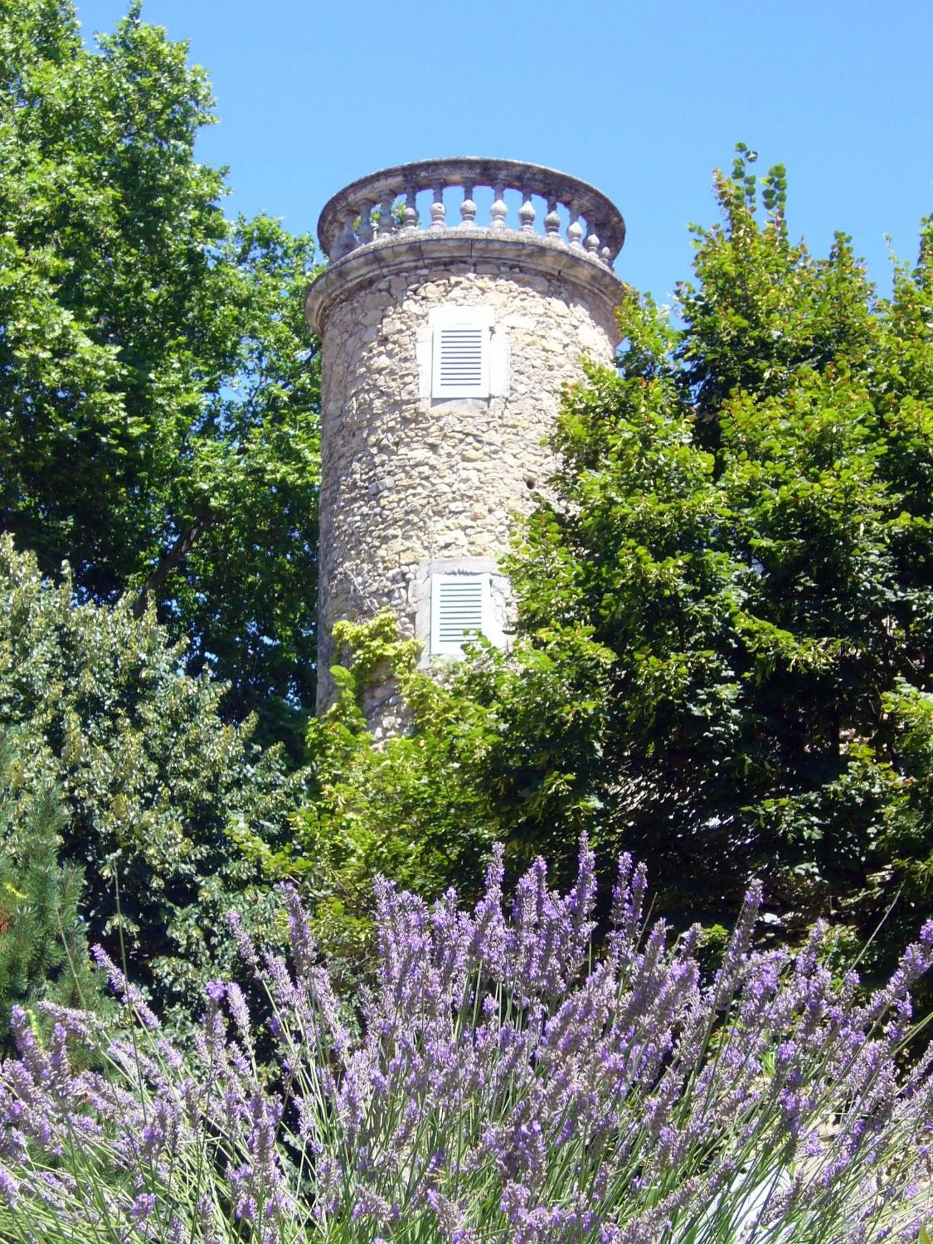 Facade/entrance in Domaine de Lamartine