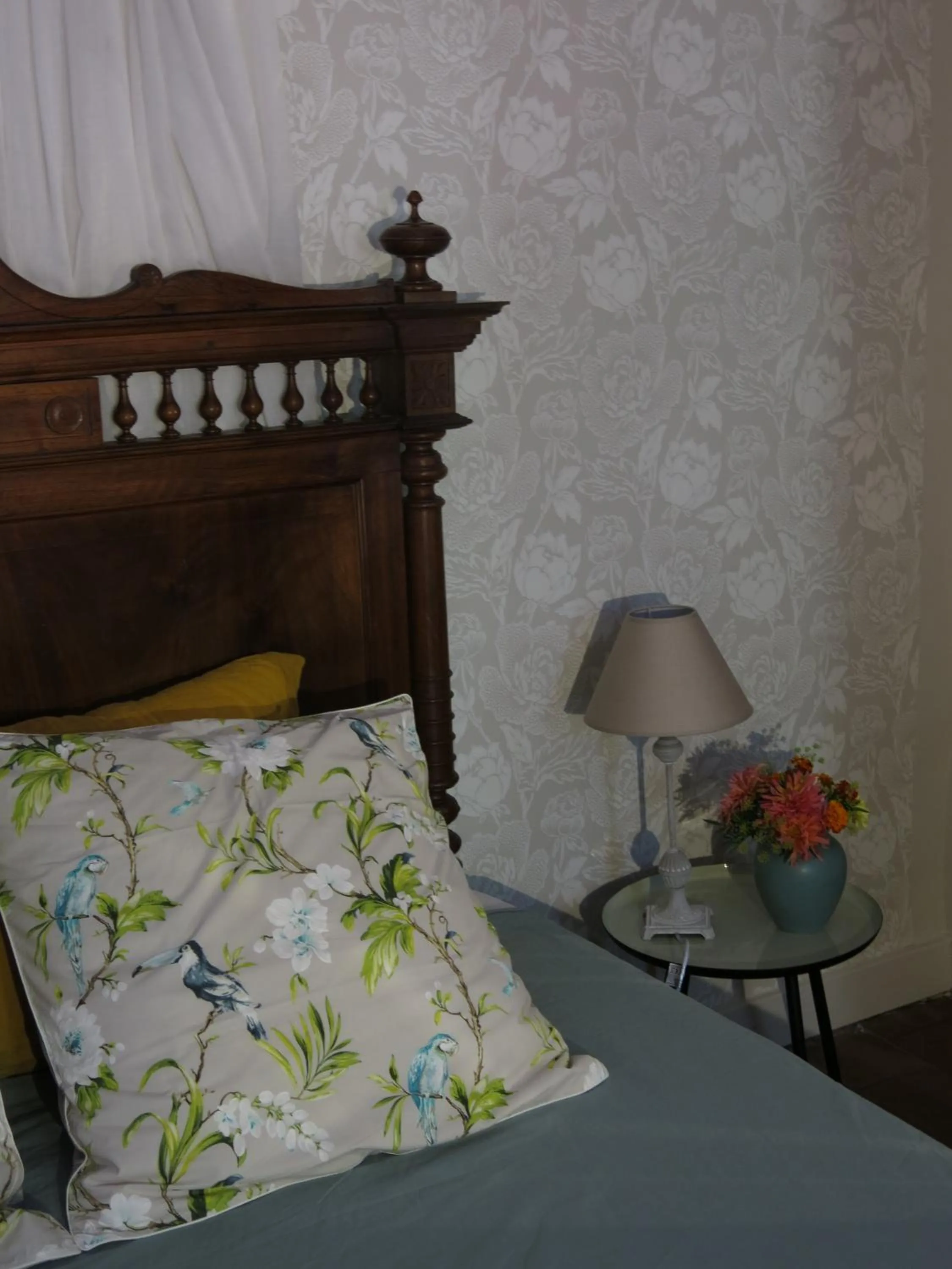 Internal: Not applicable to any particular room, Bed in Domaine de Lamartine
