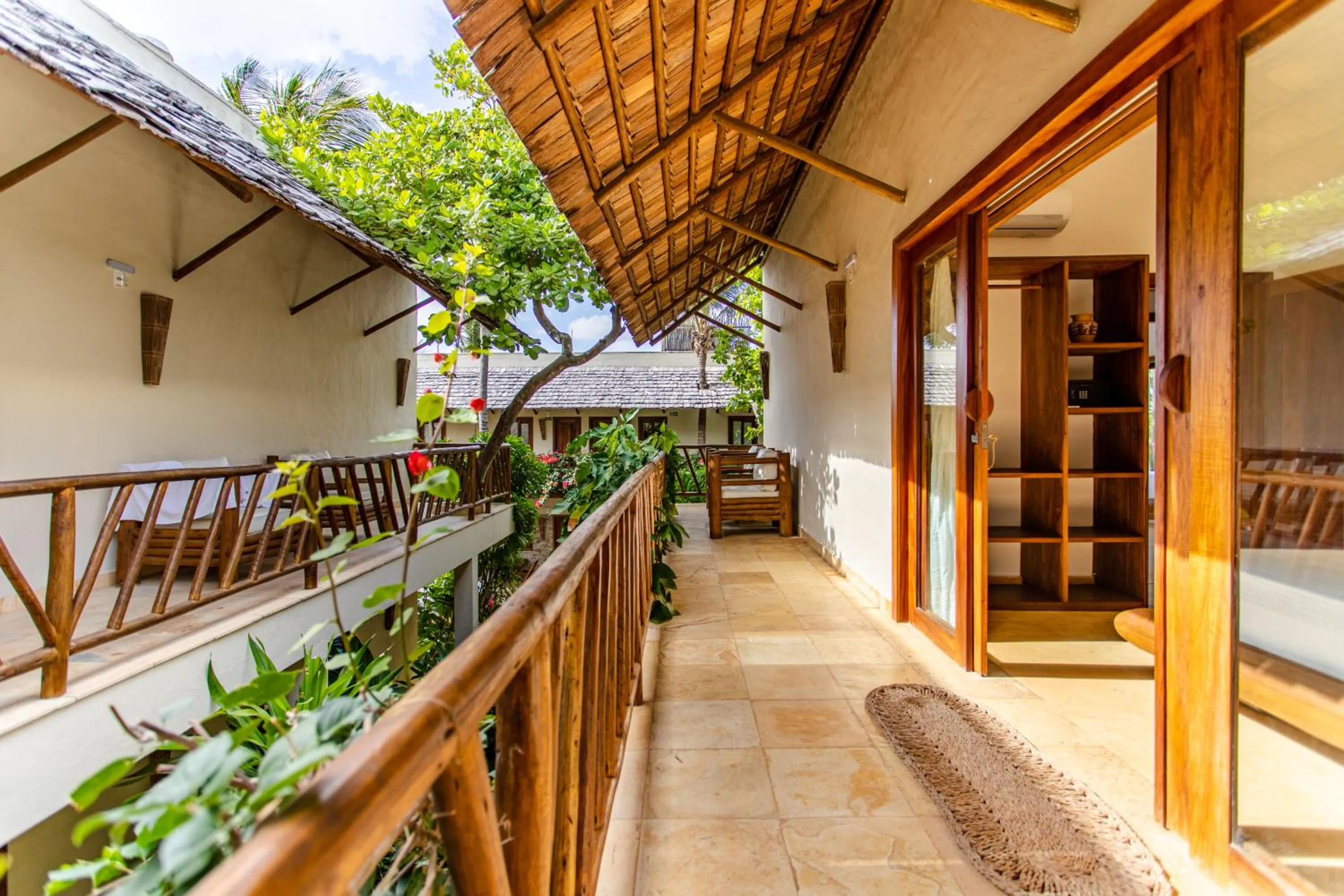 Property building in CasaLô Hotel