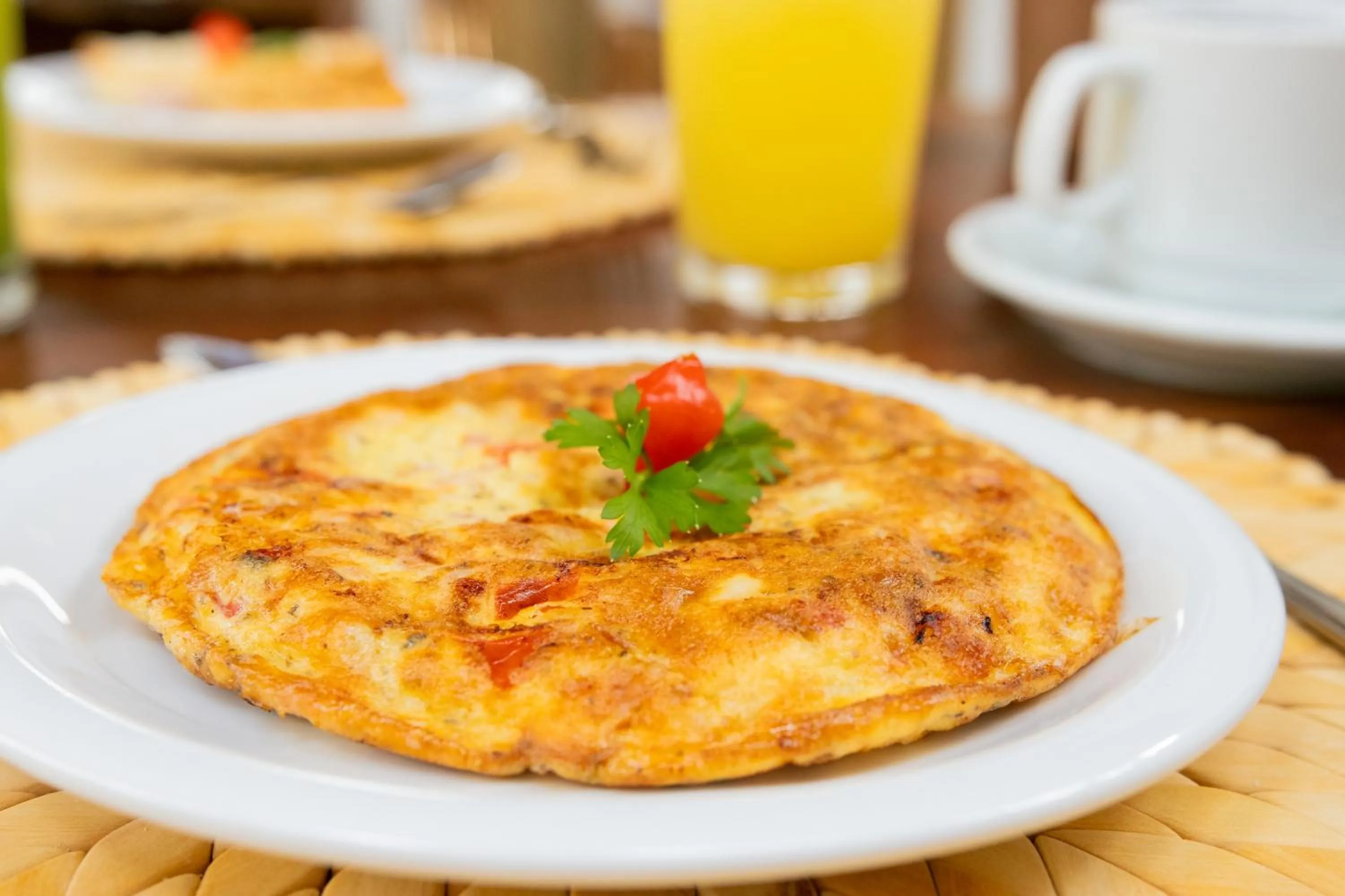 Food and drinks in CasaLô Hotel