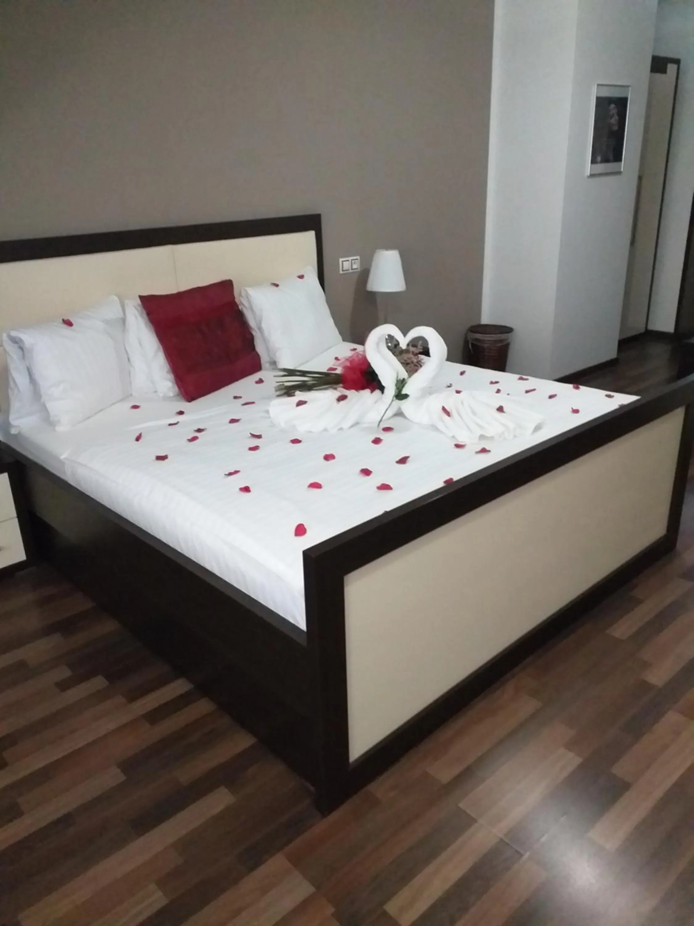 Bed in Garní Hotel Corona