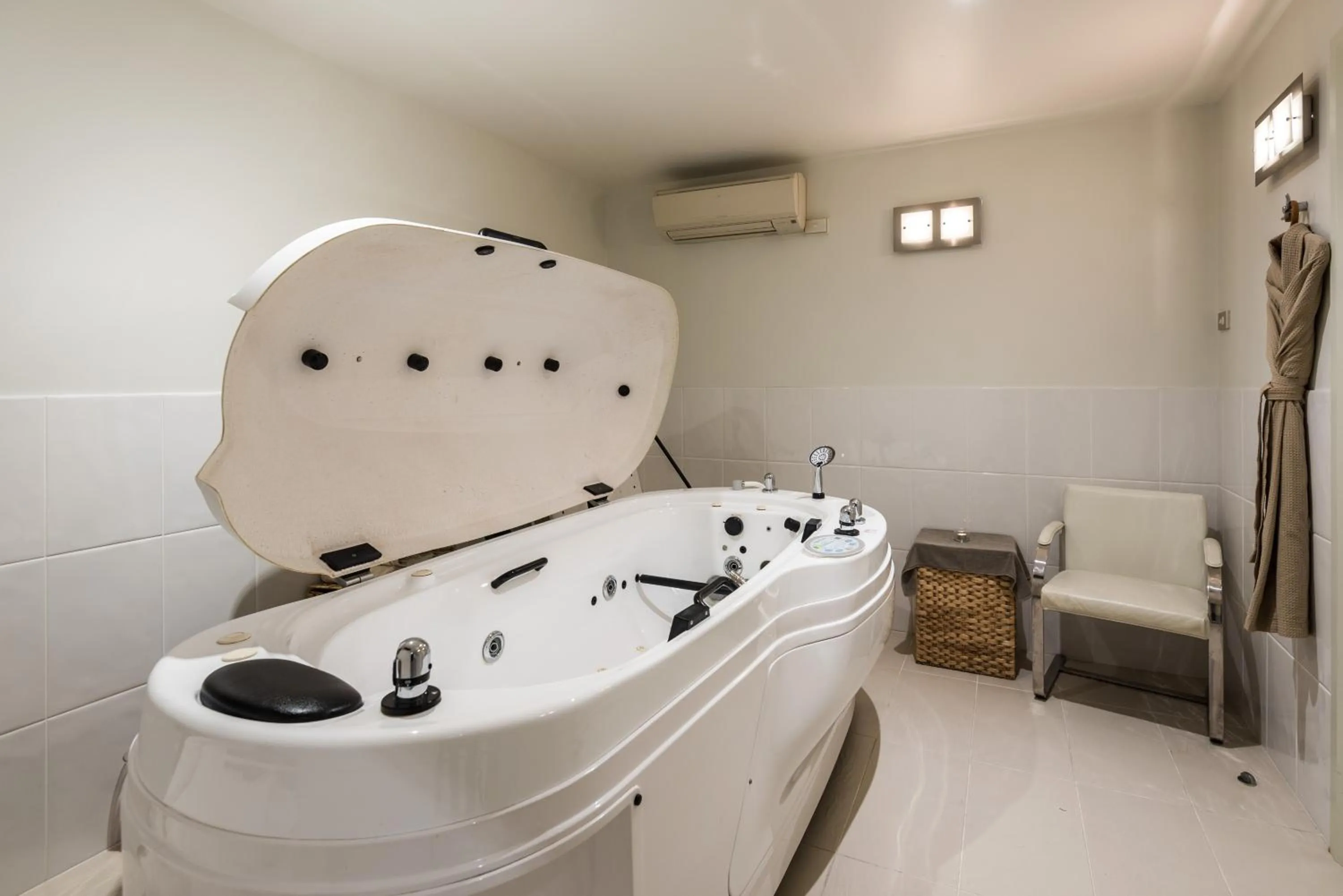 Spa and wellness centre/facilities in The Esplanade Resort And Spa