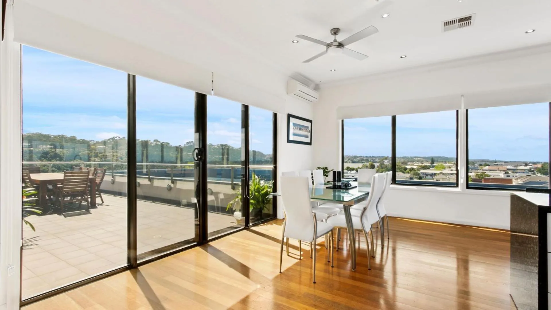 Dining area in The Esplanade Resort And Spa