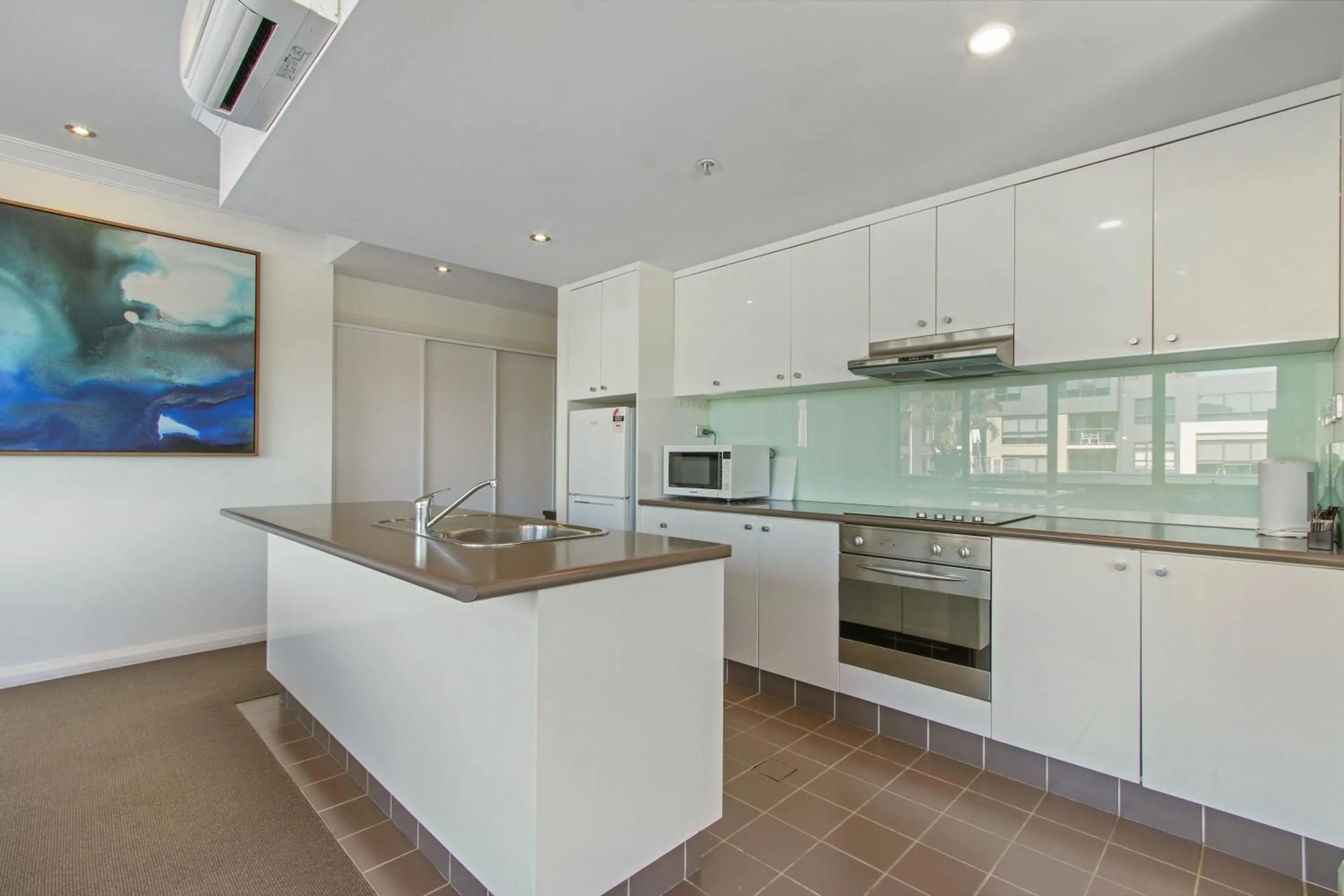 Kitchen or kitchenette in The Esplanade Resort And Spa