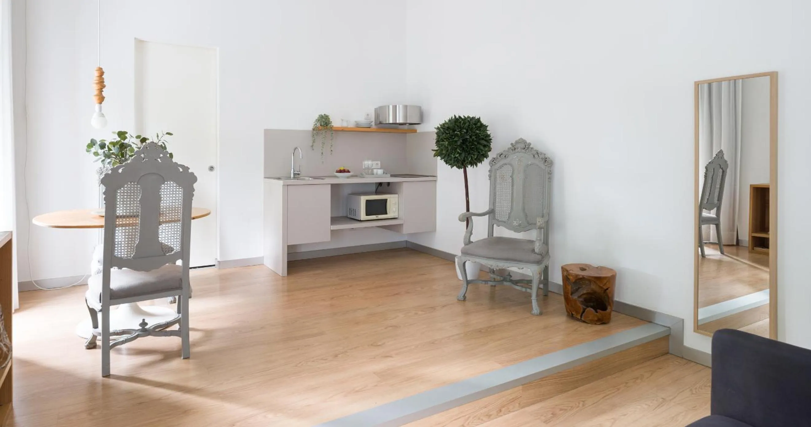 kitchen in Hotel Catalina