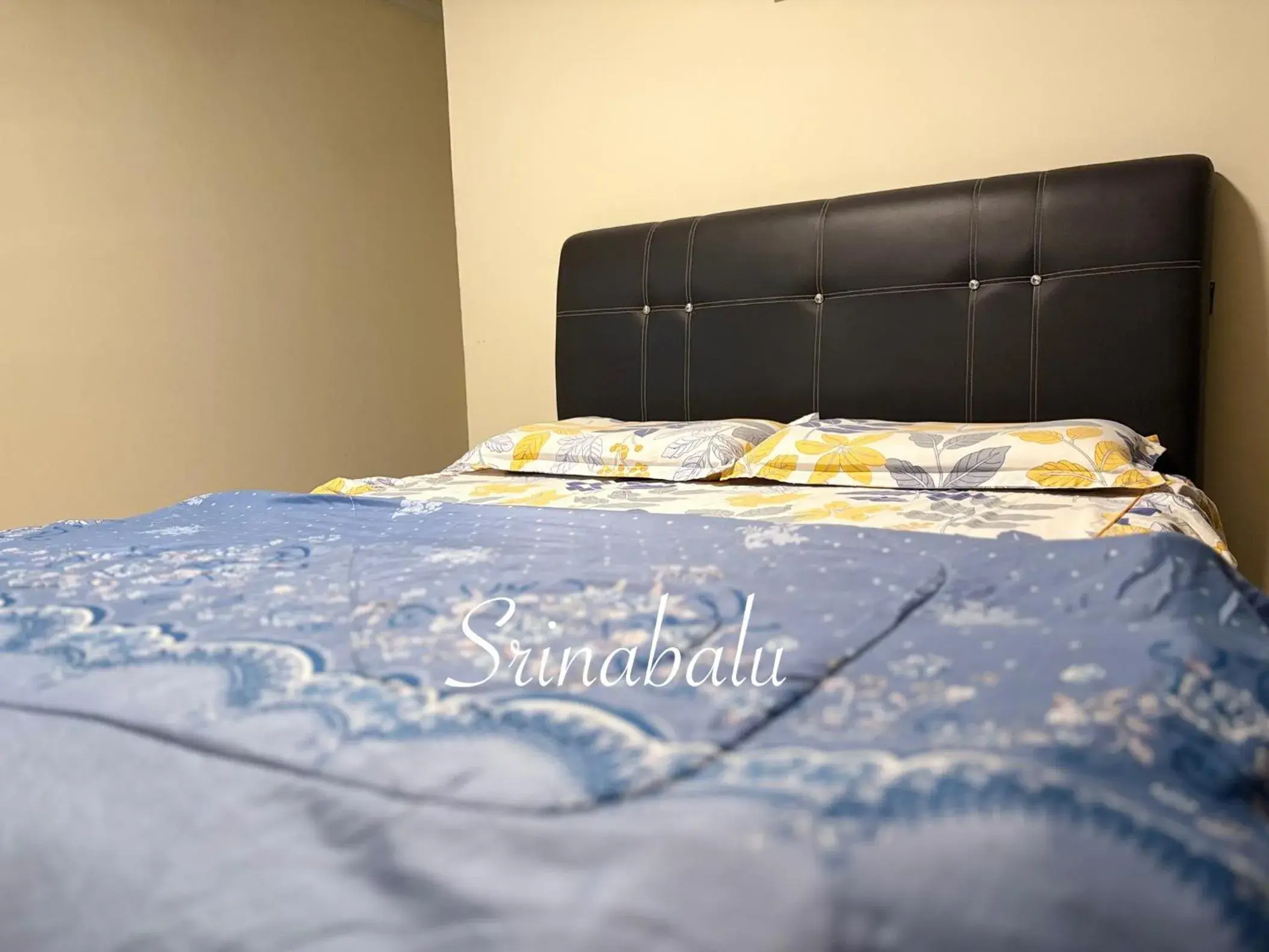 Bed in Sri Nabalu Apartment Platinum Putatan Bed in Sri Nabalu Apartment Platinum Putatan