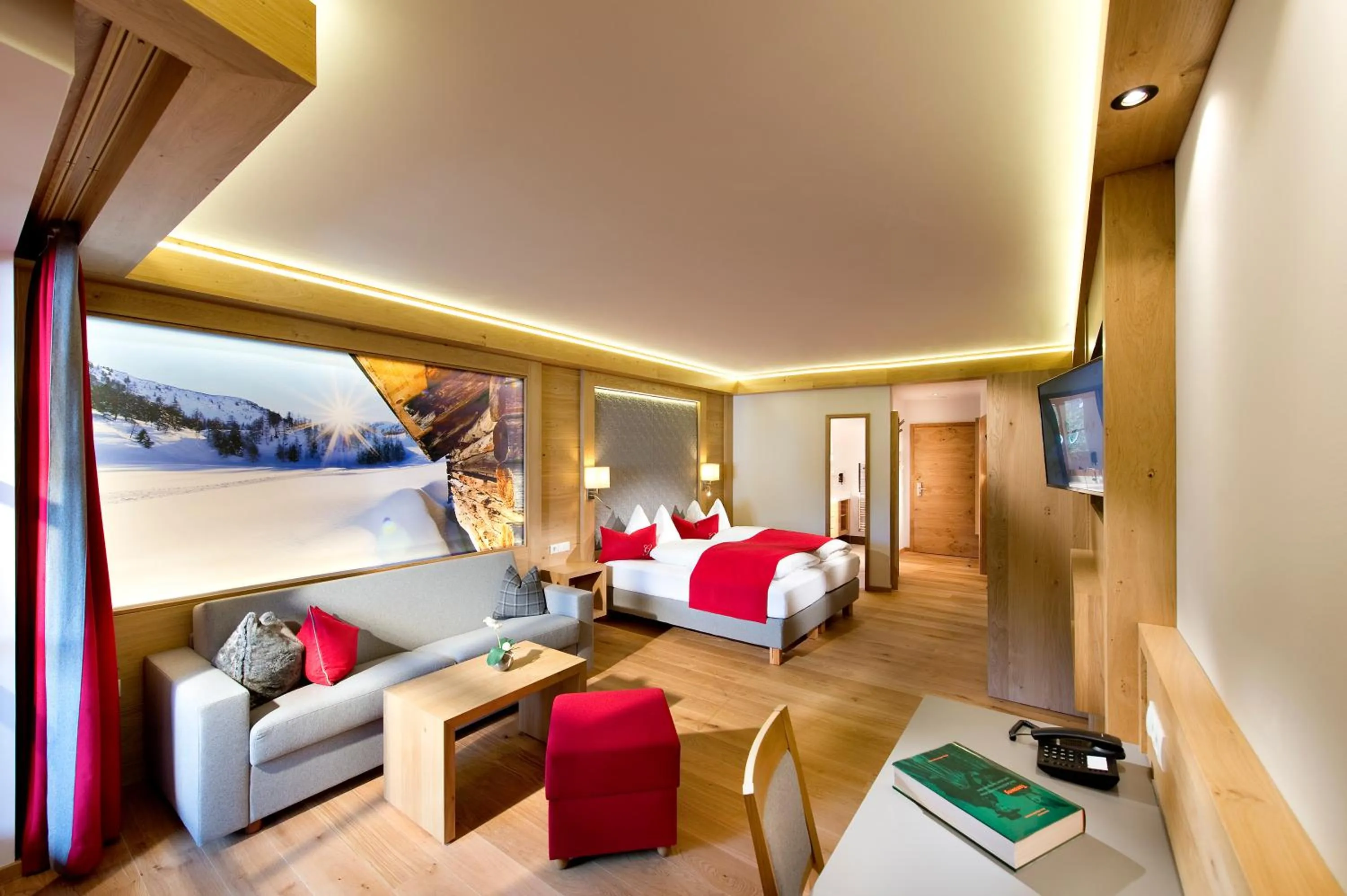 Photo of the whole room, Bed in Hotel Gambswirt