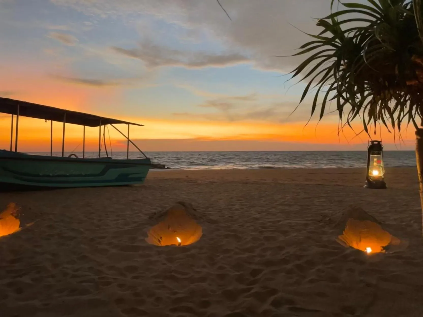 Lounge or bar in Elements Beach & Nature Resort