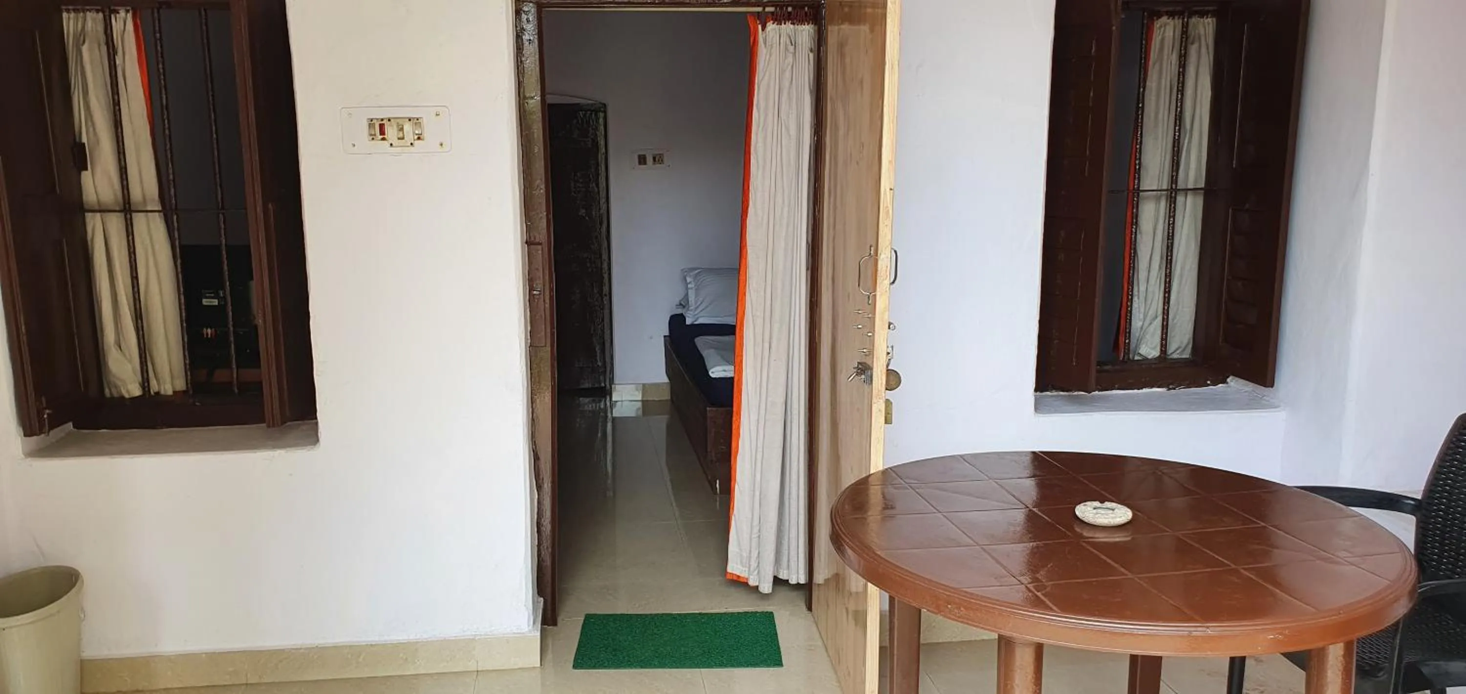 Facade/entrance in Hotel Gandhara