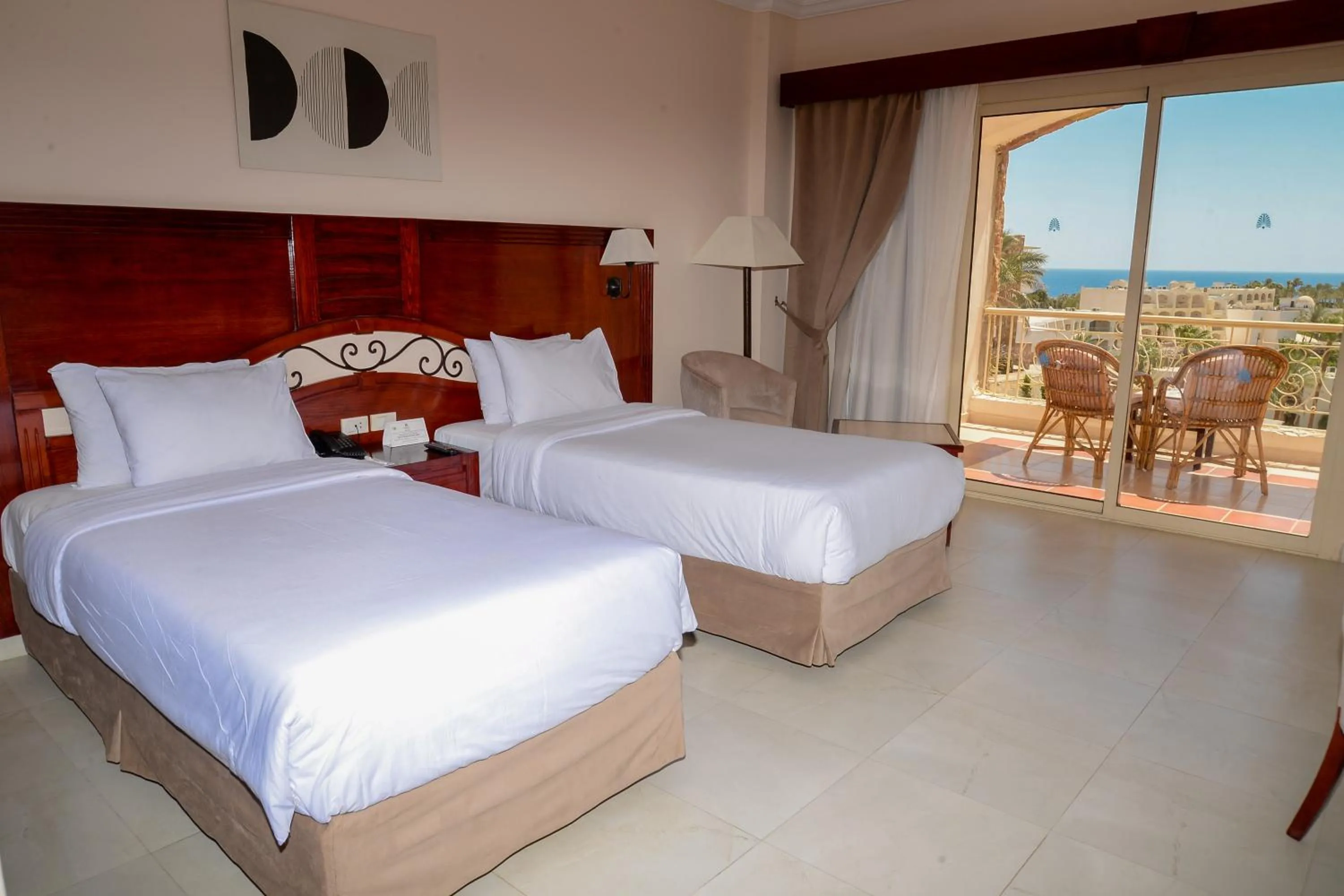 Bed in Brayka Bay Reef Resort