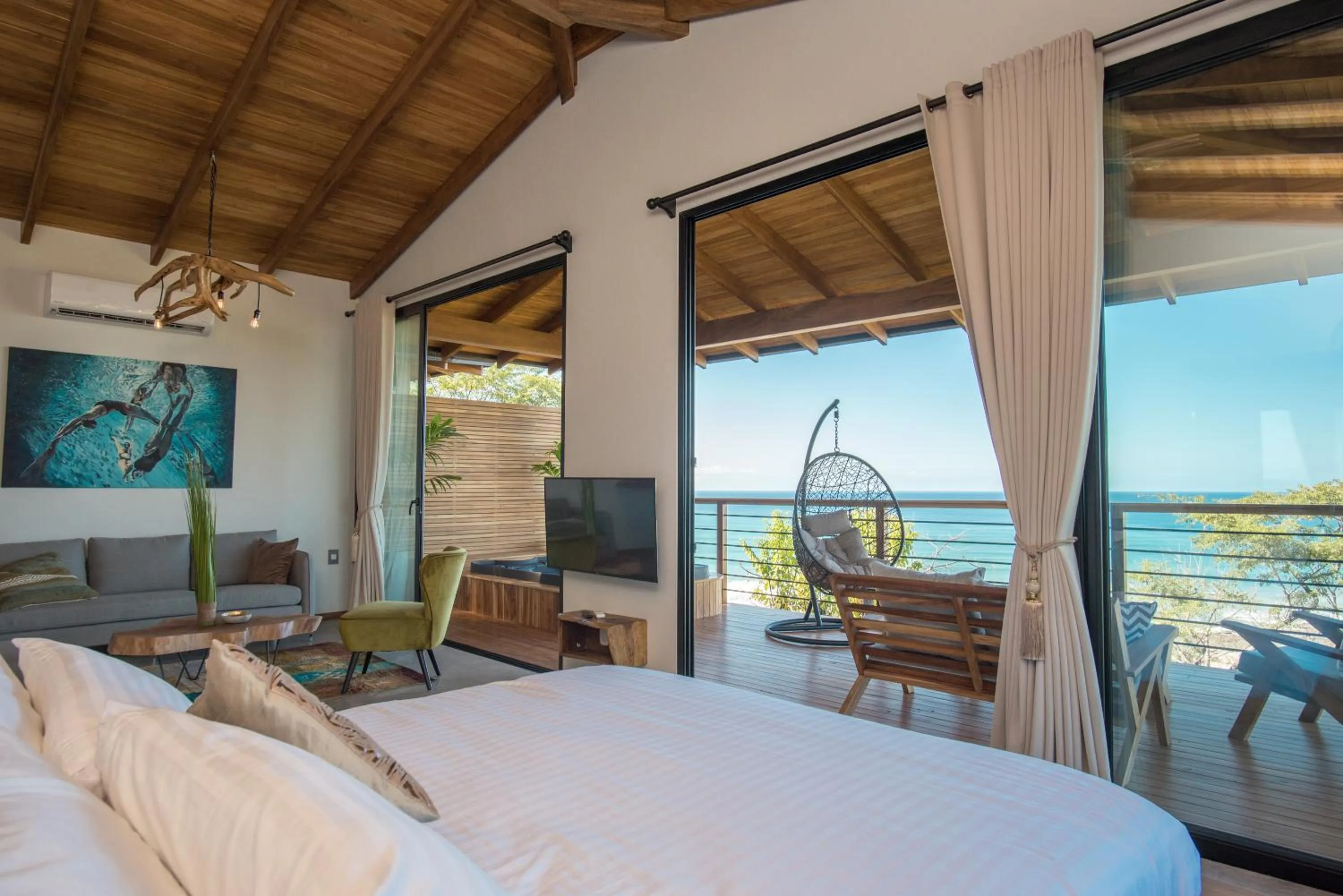 Hot Tub, Bed in Vista del Alma Boutique - Adult Only