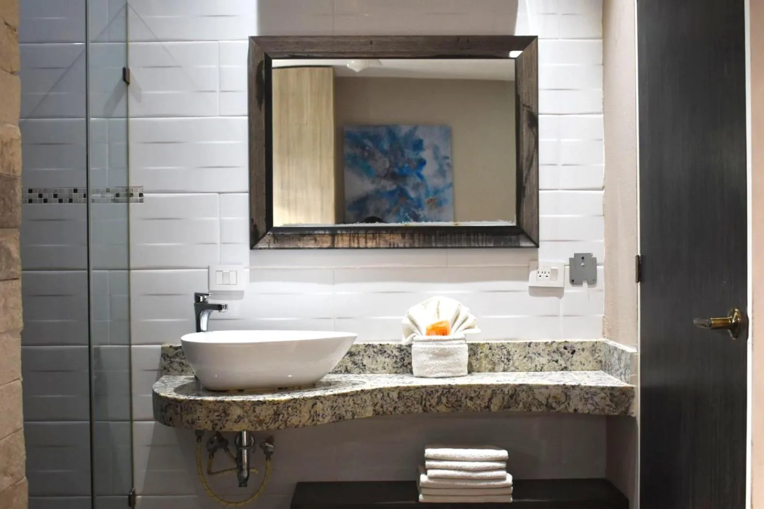 Bathroom in Illusion Xpress I Attraction Hotel Deluxe