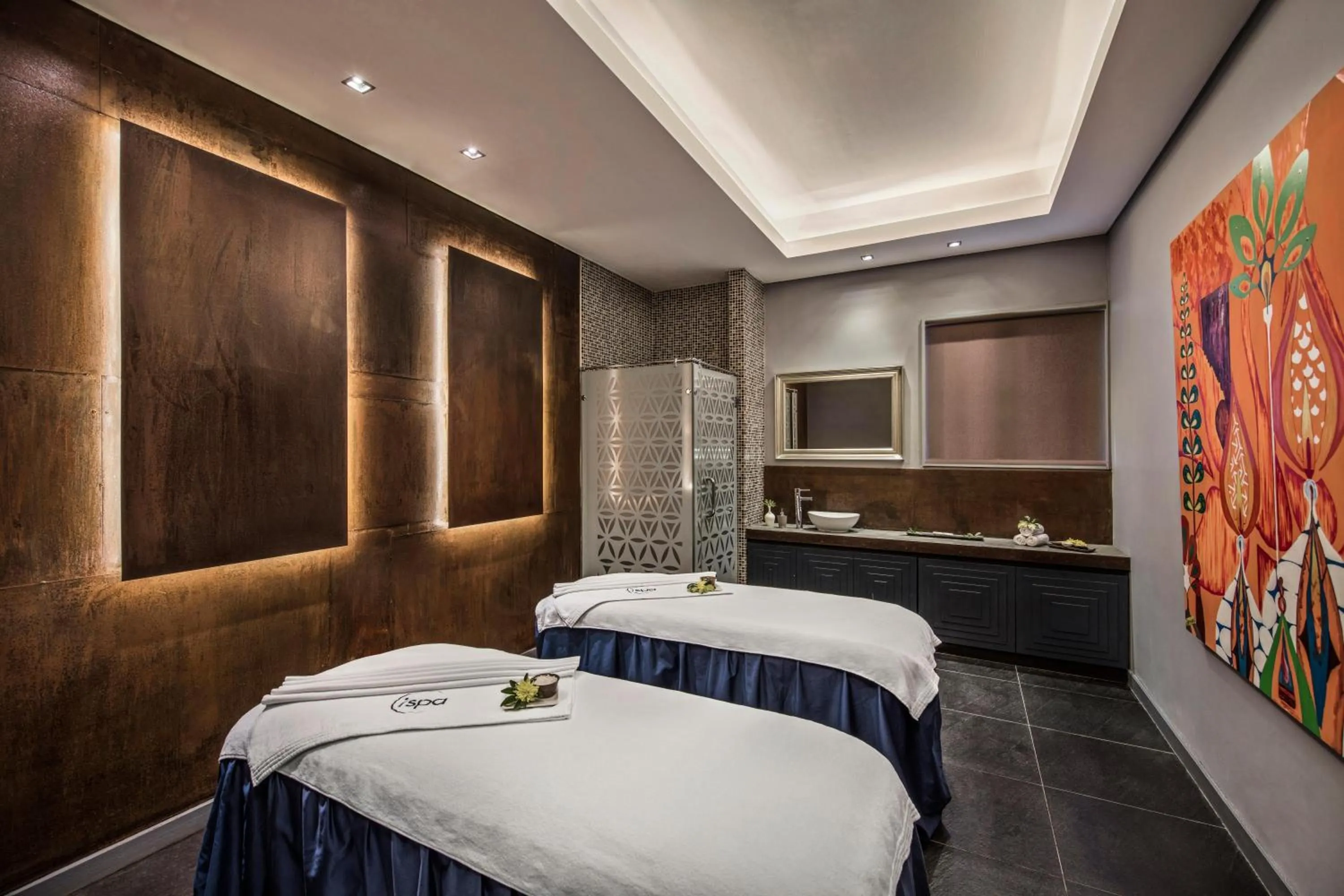 Spa and wellness centre/facilities, Bed in Hennessy Park Hotel