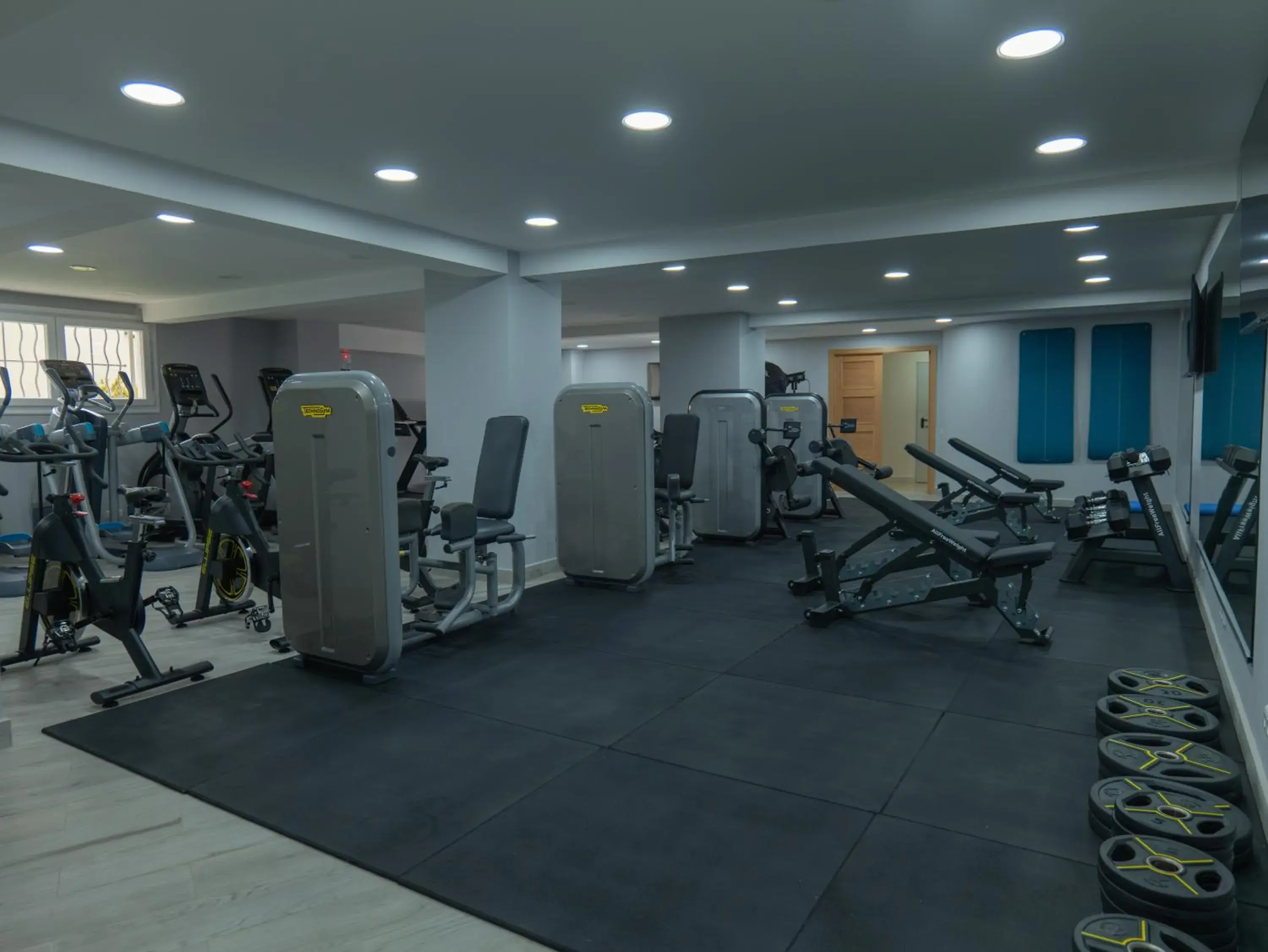 Fitness centre/facilities in Hotel LA PALOMA Fitness centre/facilities in Hotel LA PALOMA