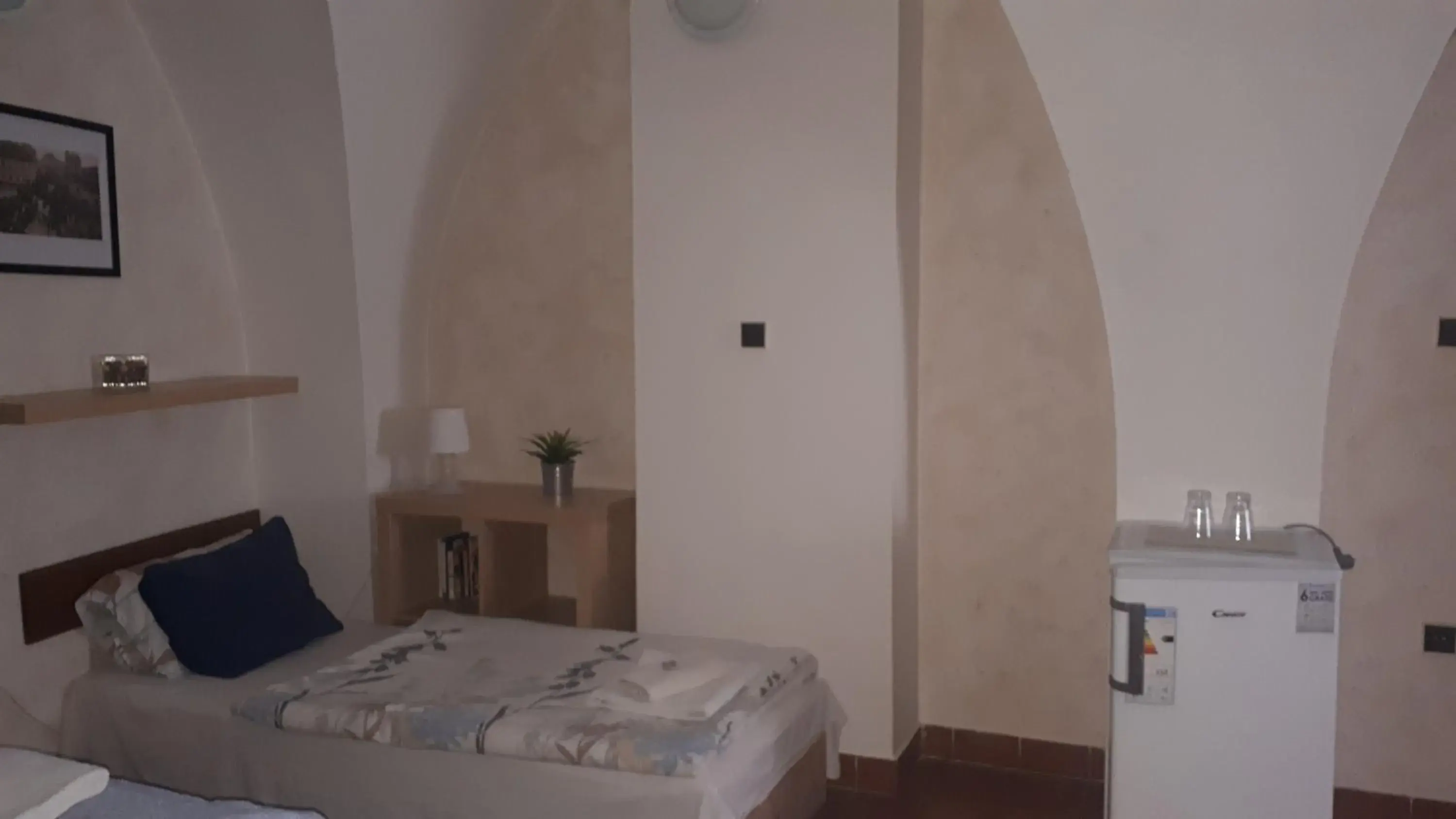 Triple Room with Private External Bathroom in Penzion a restaurace Modrá růže Tábor Triple Room with Private External Bathroom in Penzion a restaurace Modrá růže Tábor