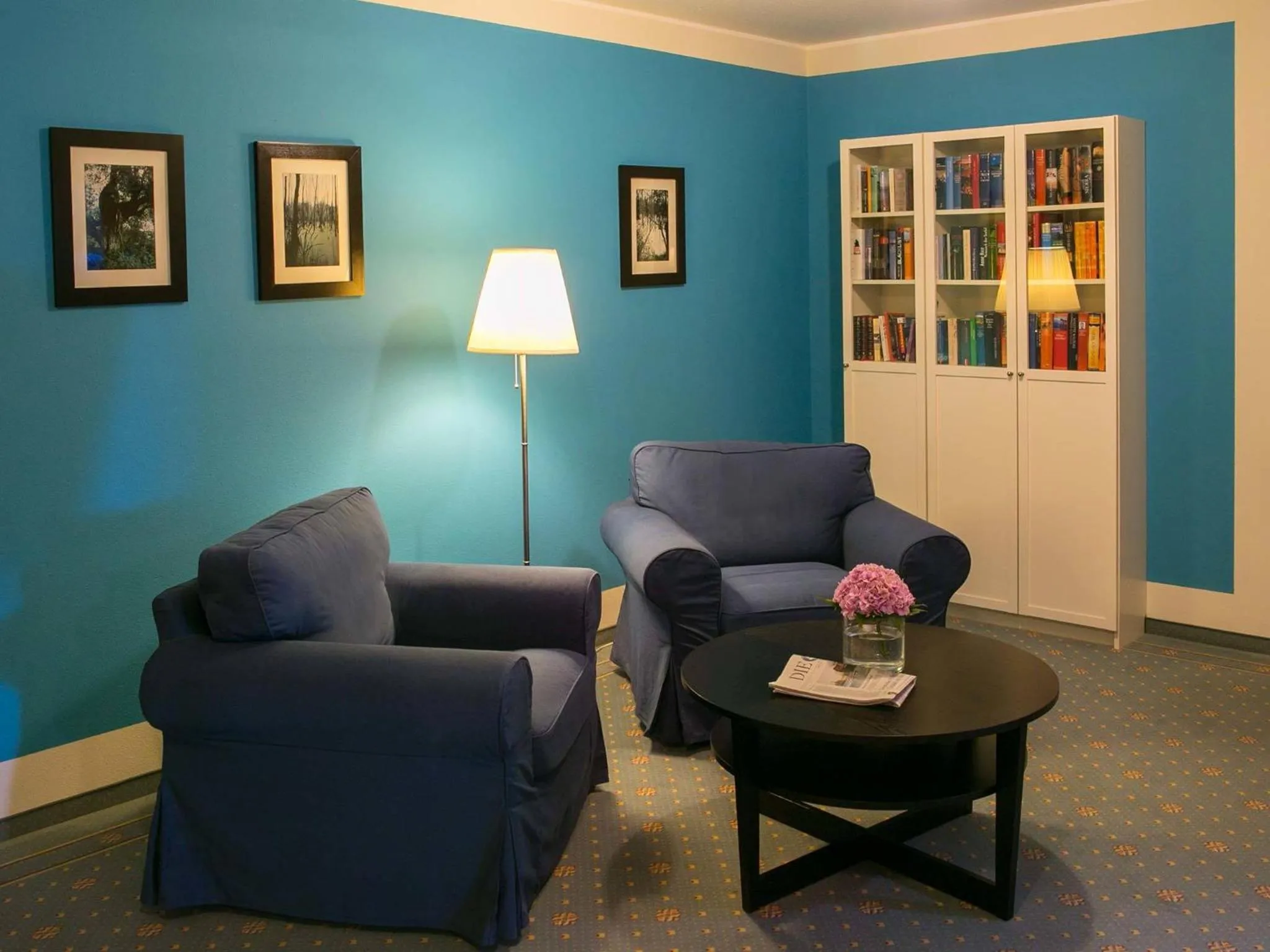 Library in Hotel Pommernland