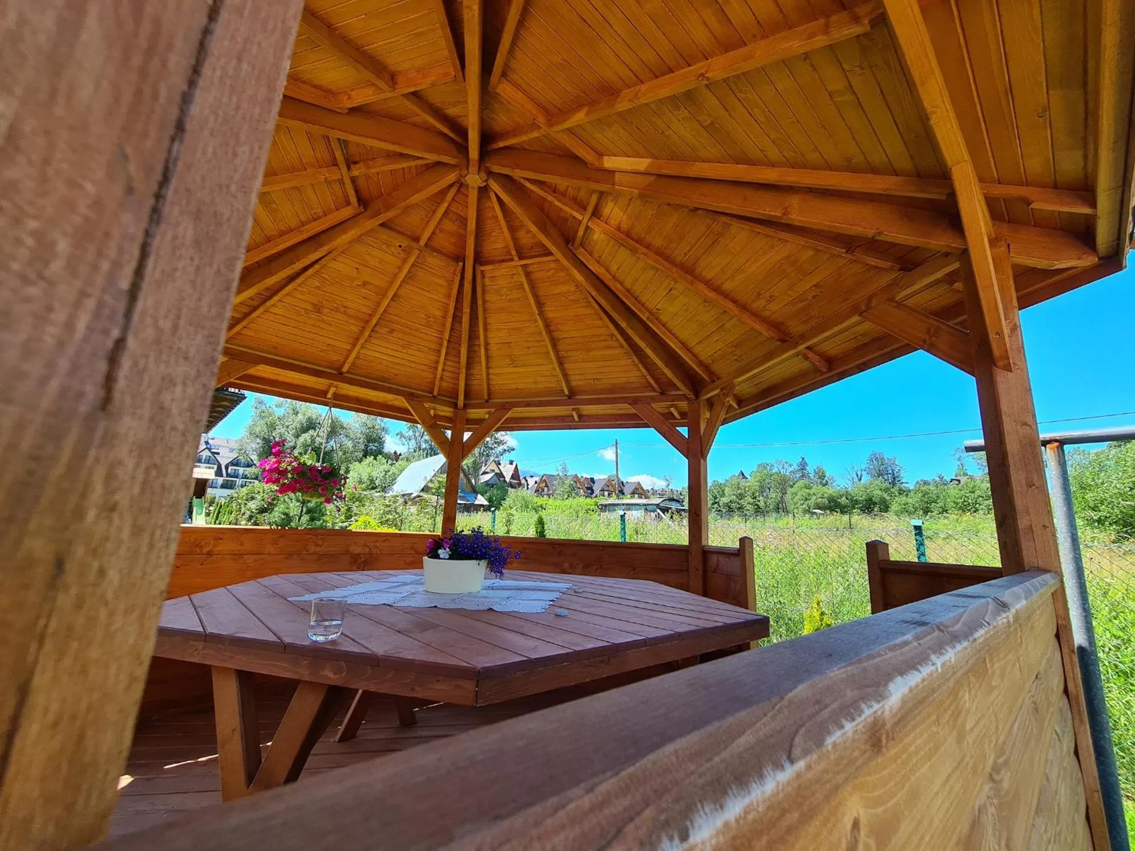 Property building in Willa Wrzos